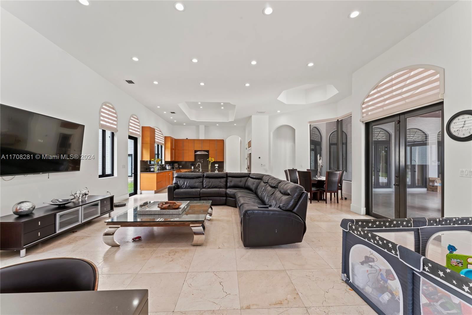 Real estate property located at 9980 66th St, Miami-dade, Subdivision Of, Miami, FL