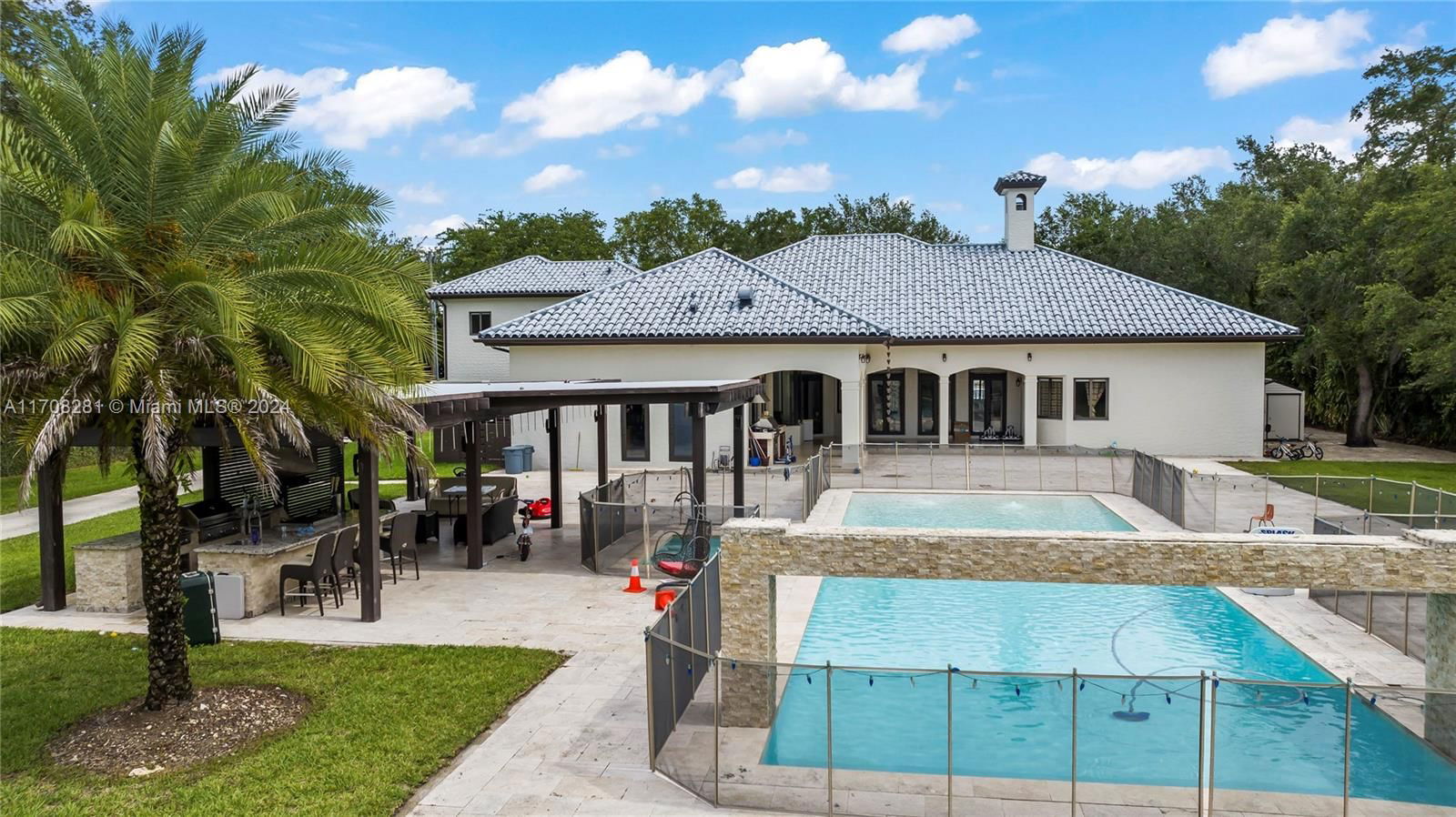 Real estate property located at 9980 66th St, Miami-dade, Subdivision Of, Miami, FL