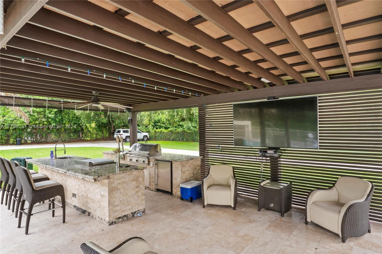 Real estate property located at 9980 66th St, Miami-dade, Subdivision Of, Miami, FL