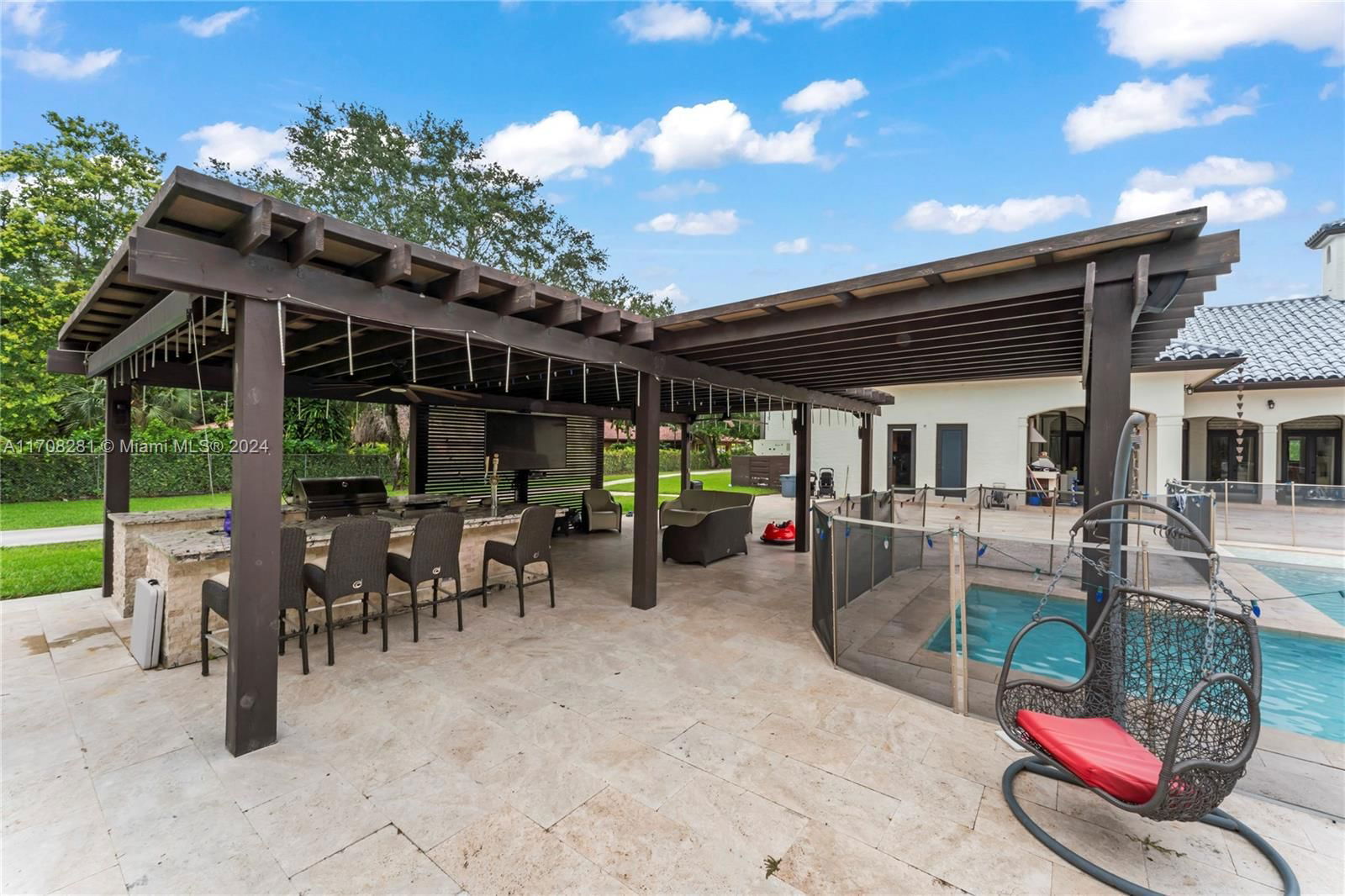 Real estate property located at 9980 66th St, Miami-dade, Subdivision Of, Miami, FL
