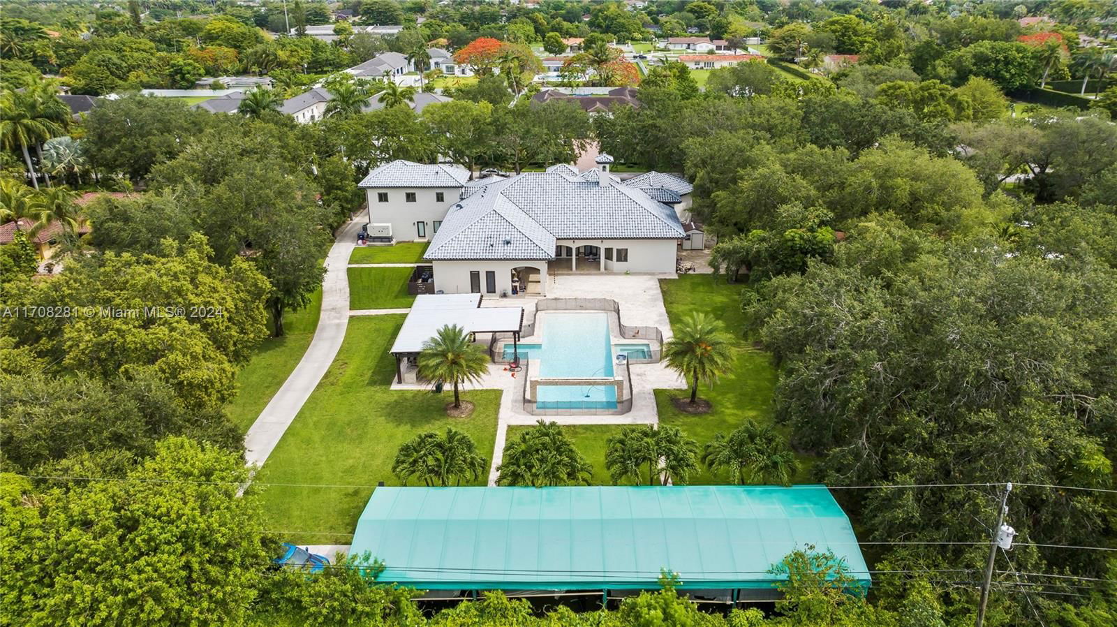 Real estate property located at 9980 66th St, Miami-dade, Subdivision Of, Miami, FL