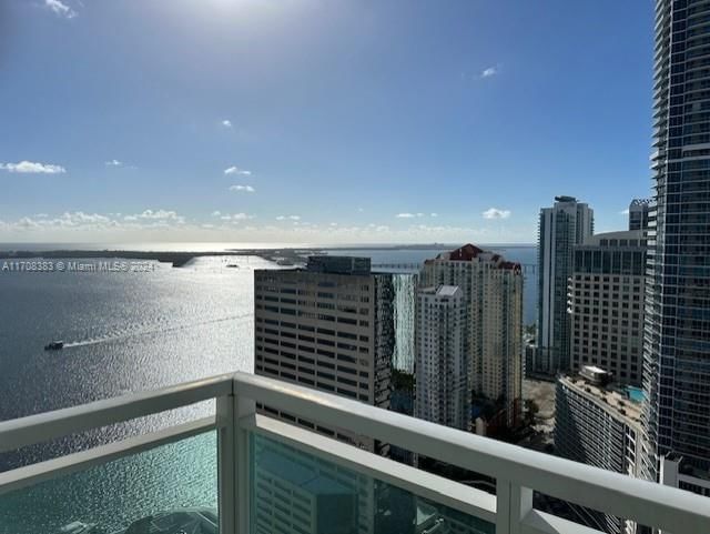 Real estate property located at 950 Brickell Bay Dr #4007, Miami-Dade, THE PLAZA 851 BRICKELL CO, Miami, FL