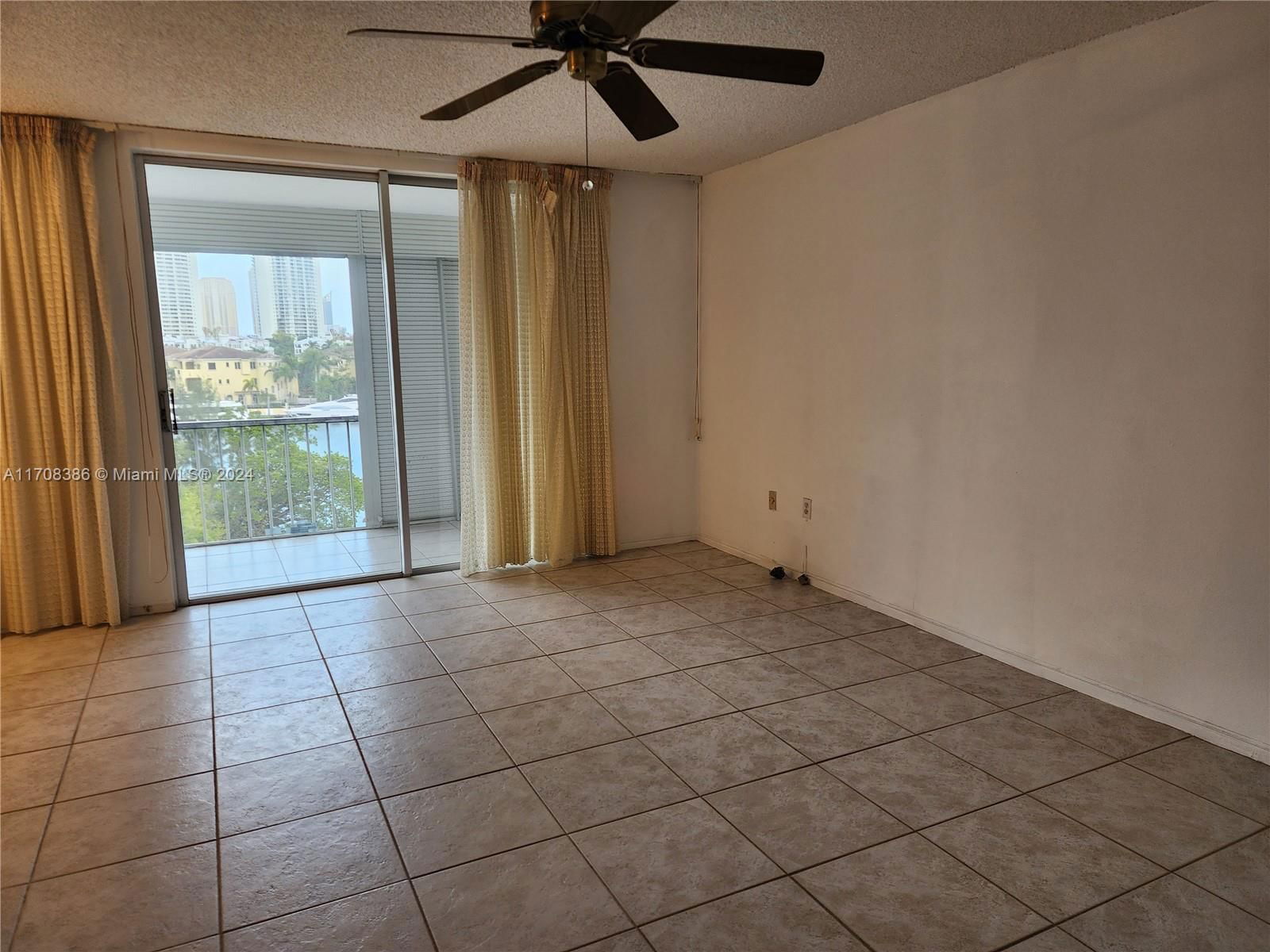 Real estate property located at 2930 Point East Dr E603, Miami-Dade, POINT EAST ONE CONDO - BL, Aventura, FL