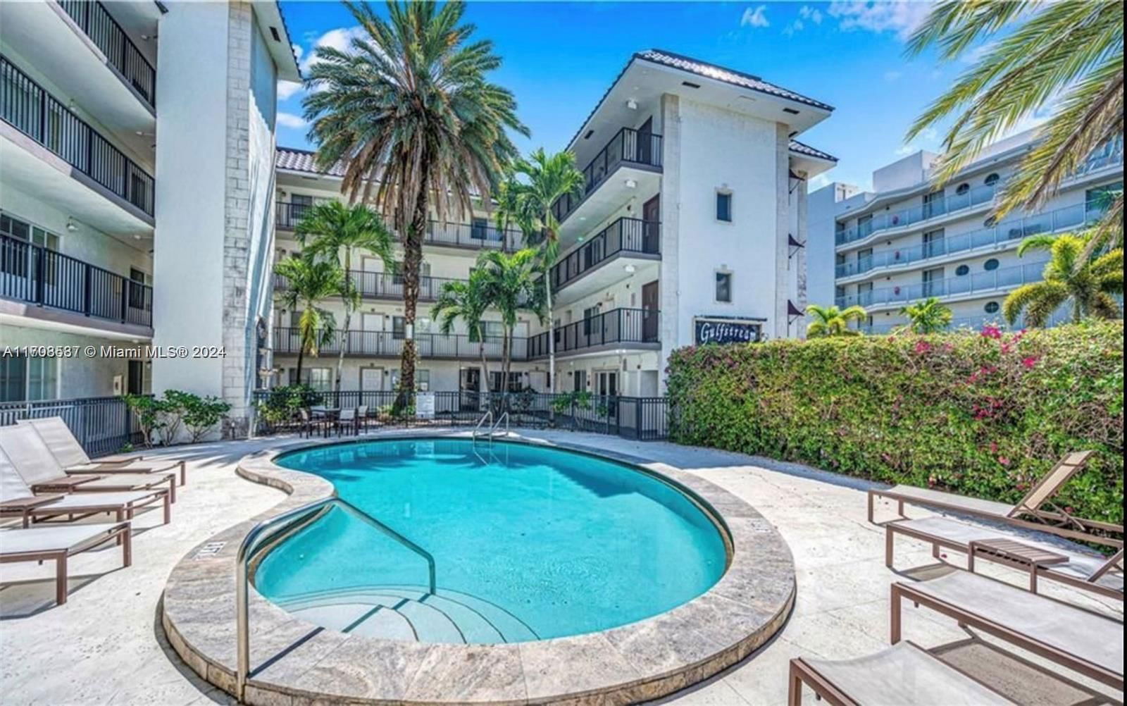 Real estate property located at 924 2nd St #17, Broward, GULFSTREAM CONDO OF LAS O, Fort Lauderdale, FL