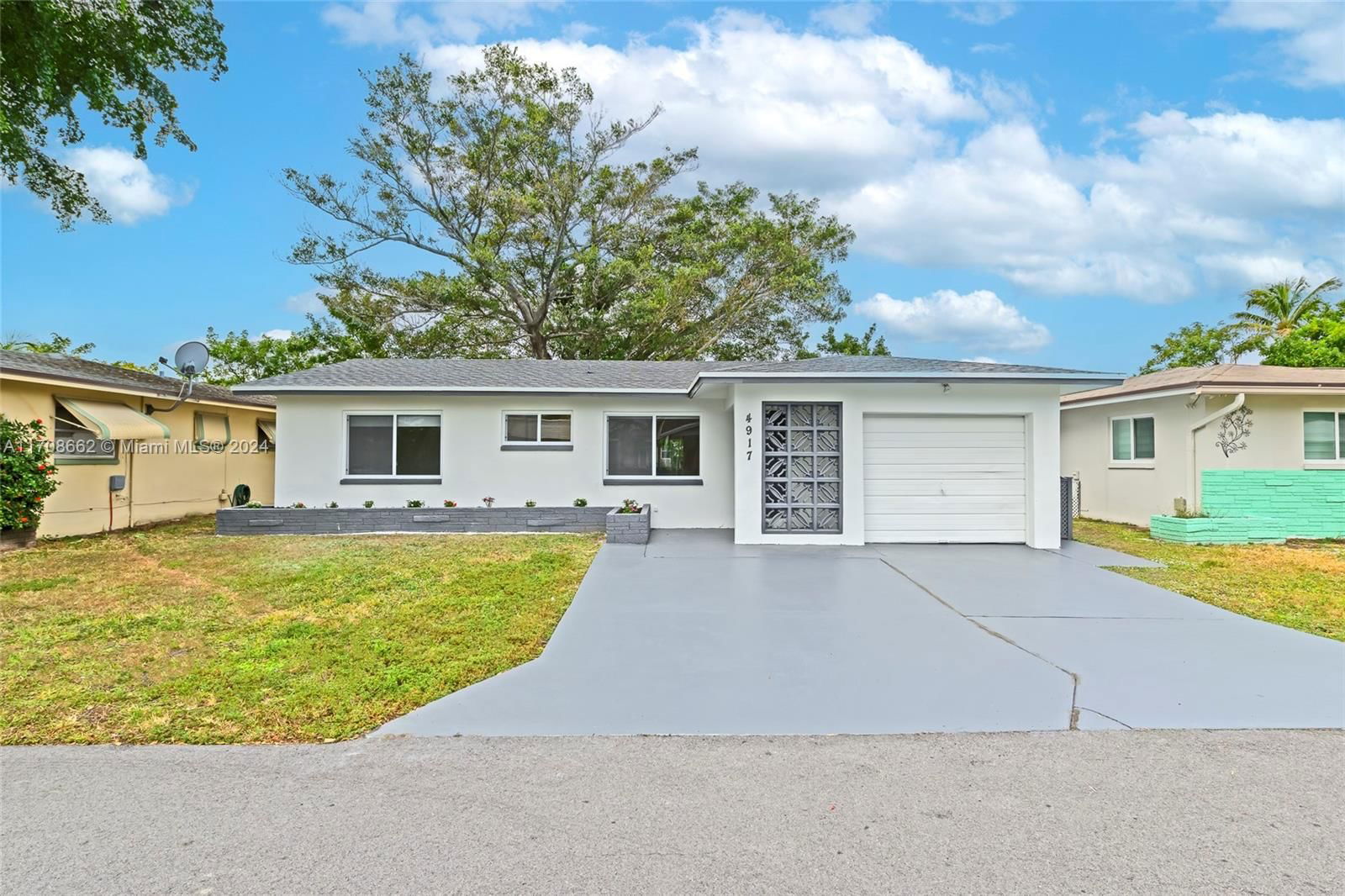 Real estate property located at 4917 48th Ave, Broward, MAINLANDS OF TAMARAC LAKE, Tamarac, FL