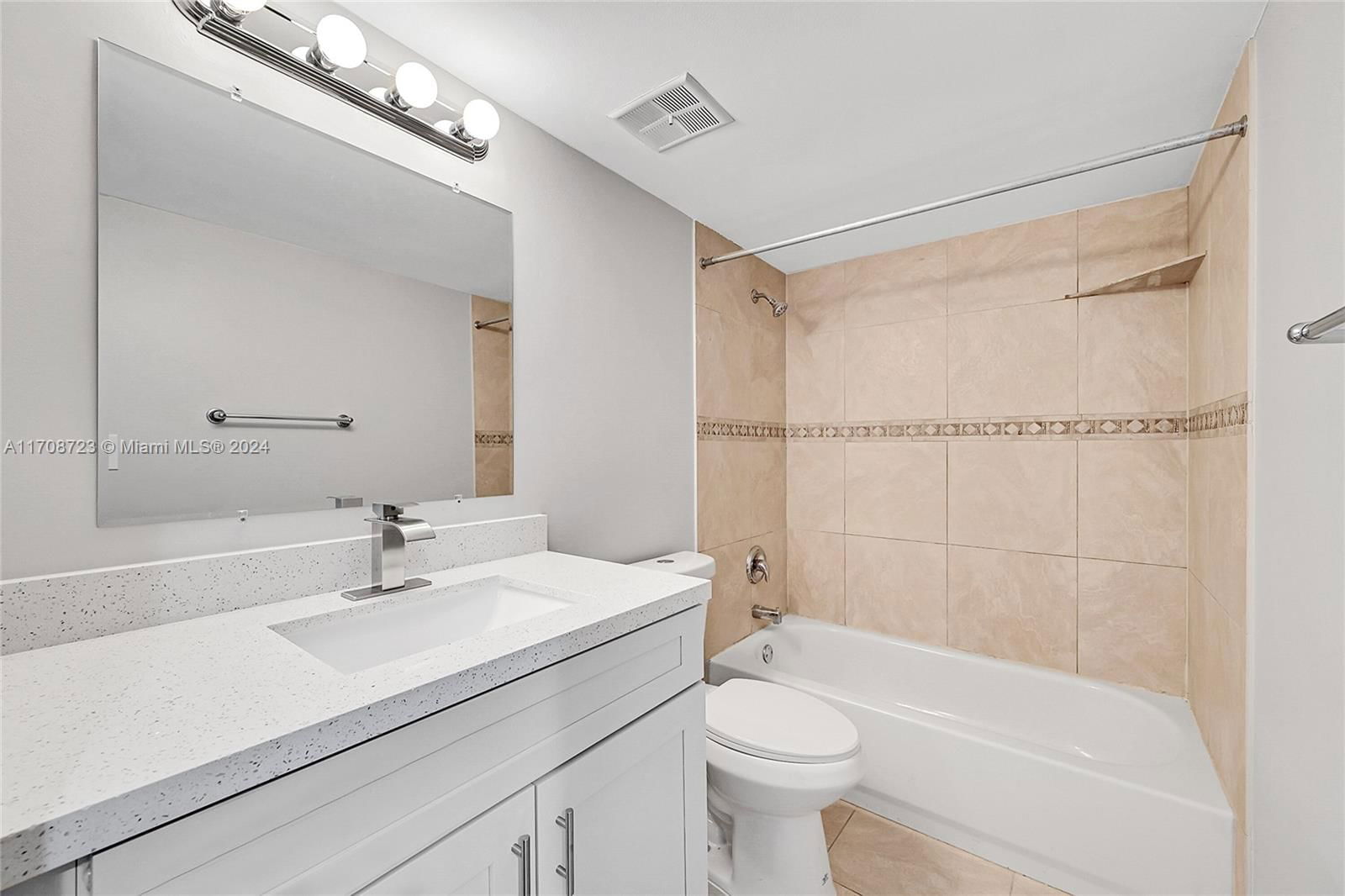 Real estate property located at 191 Lakeview Dr #204, Broward, Racquet Club Village Apar, Weston, FL