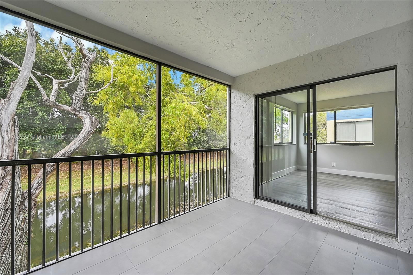 Real estate property located at 191 Lakeview Dr #204, Broward, Racquet Club Village Apar, Weston, FL