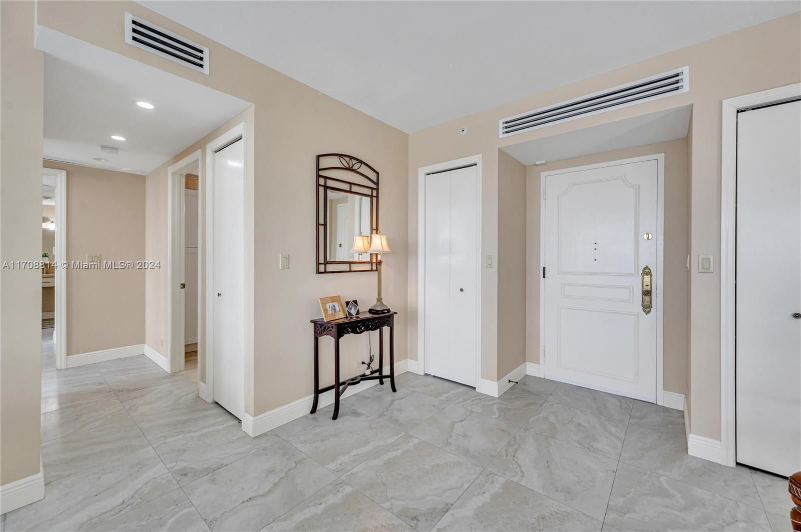 Real estate property located at 5055 Collins Ave #14M, Miami-dade, Crystal House Condo, Miami Beach, FL