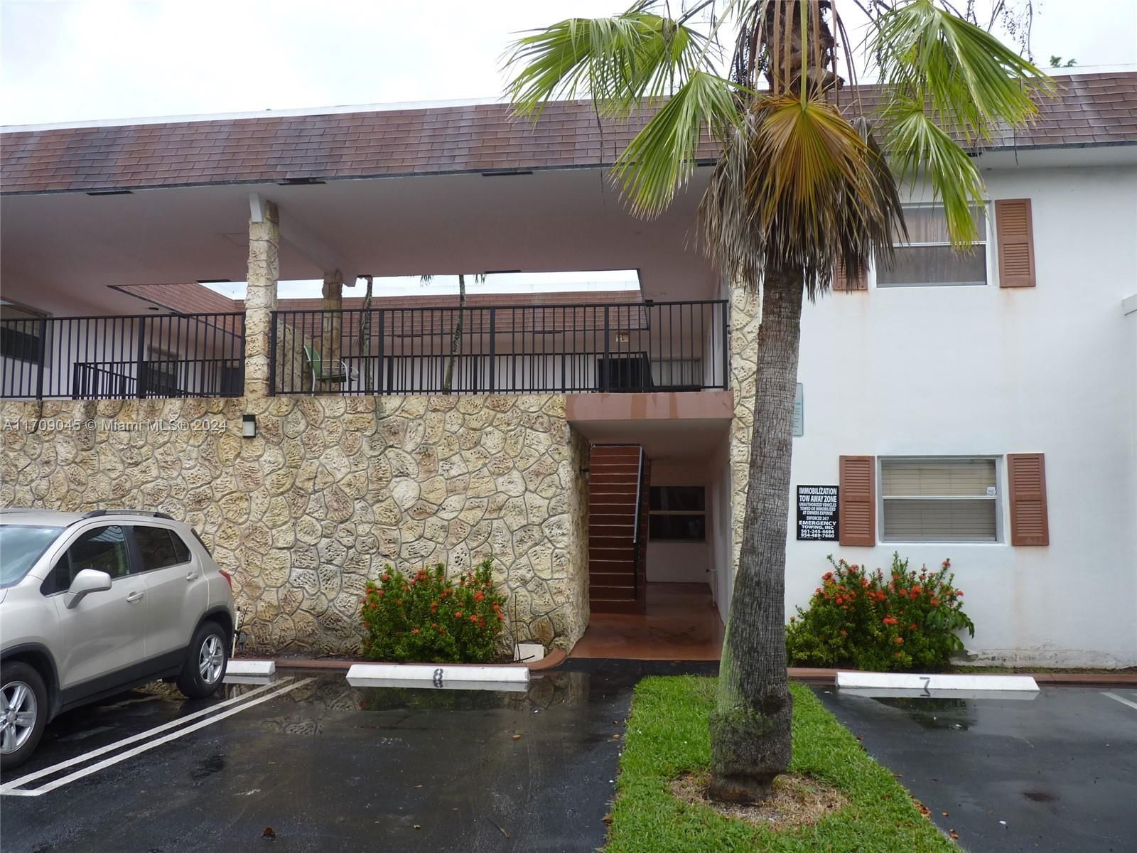 Real estate property located at 313 1st Ct L-7, Broward, PARKWAY GARDENS 7 CONDO, Pompano Beach, FL