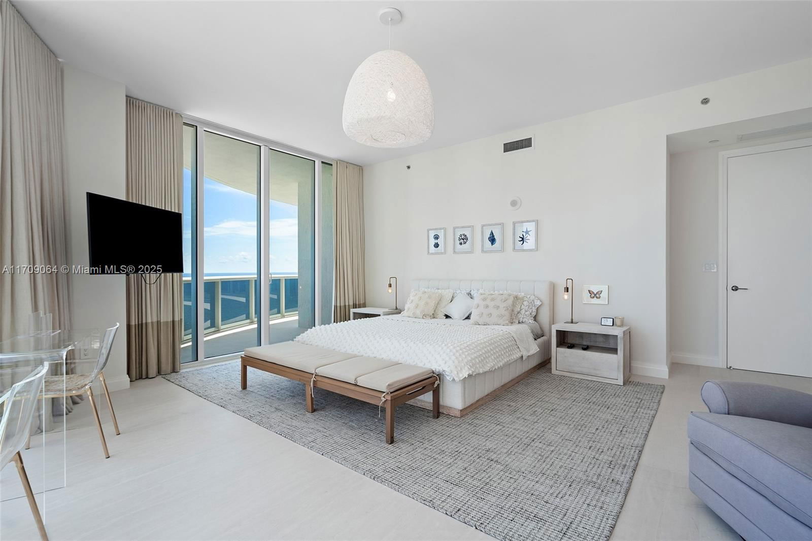 Real estate property located at 15901 Collins Ave #1601, Miami-dade, Tdr Tower Ii Condo, Sunny Isles Beach, FL