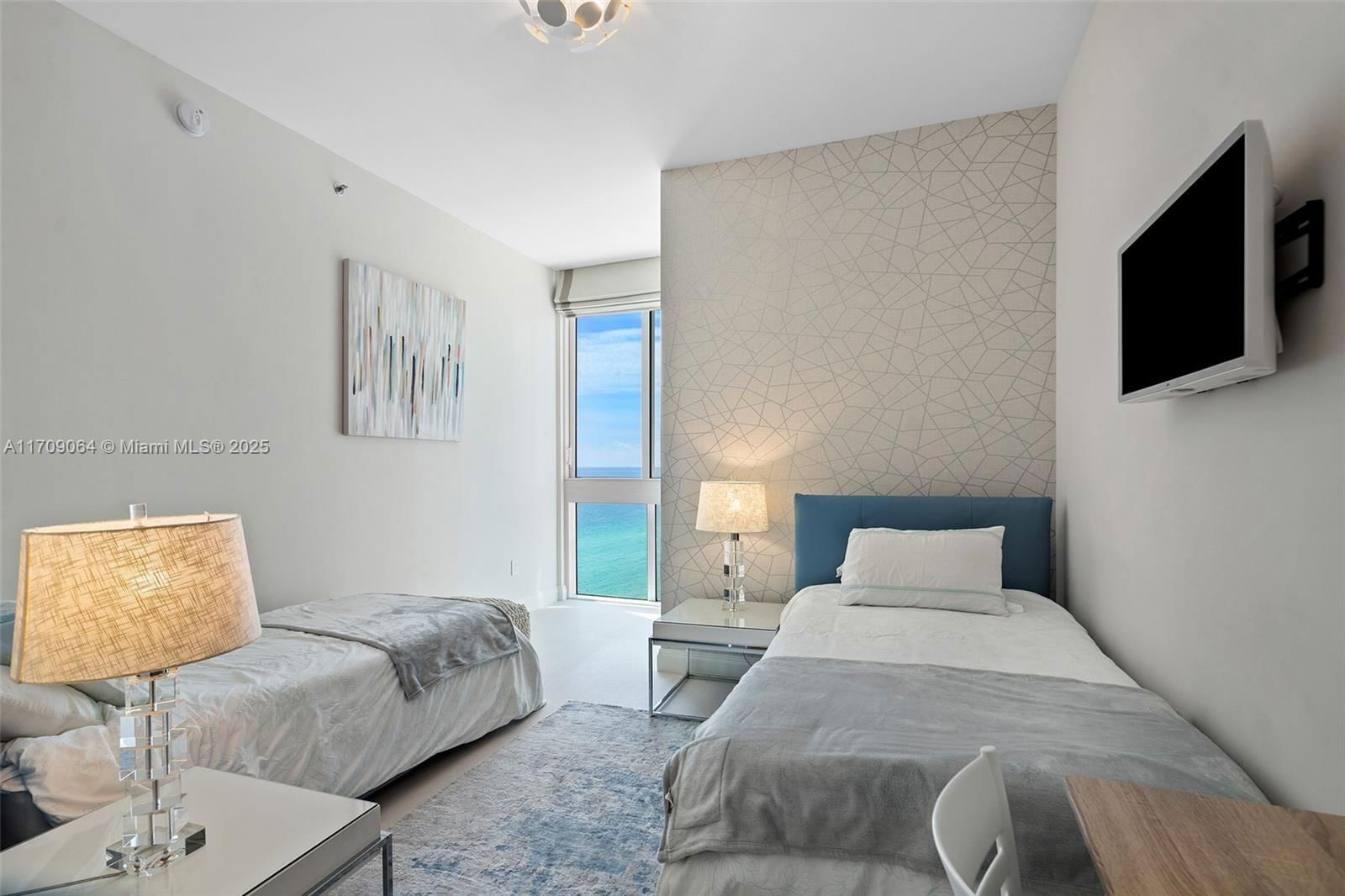 Real estate property located at 15901 Collins Ave #1601, Miami-dade, Tdr Tower Ii Condo, Sunny Isles Beach, FL
