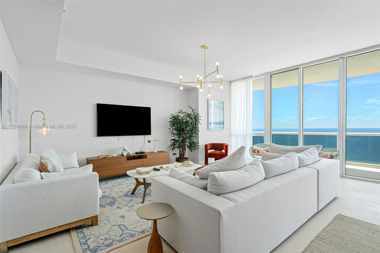 Real estate property located at 15901 Collins Ave #1601, Miami-dade, Tdr Tower Ii Condo, Sunny Isles Beach, FL