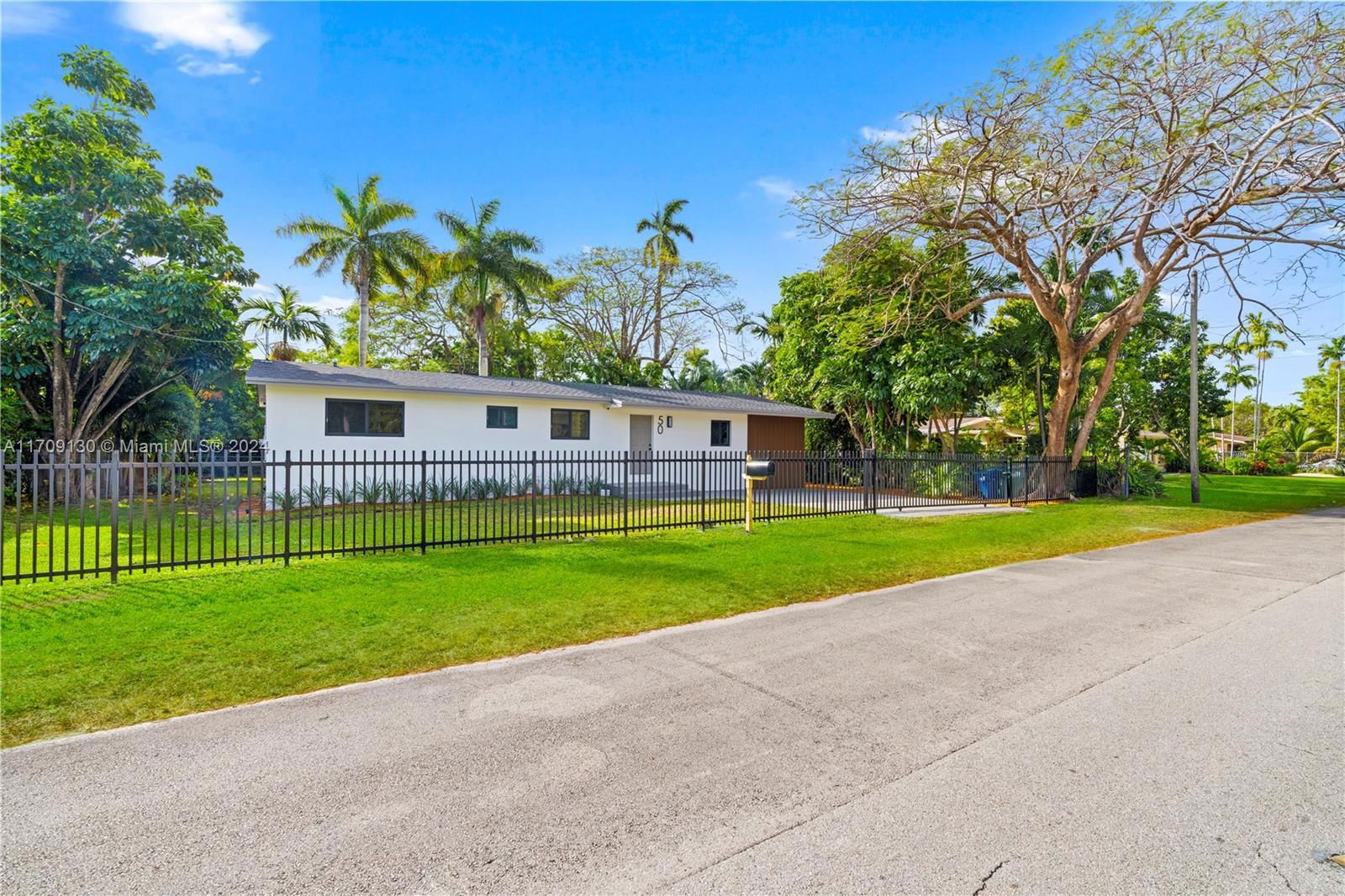 Real estate property located at 50 146th St, Miami-Dade, BISCAYNE GDNS SEC E PART, Miami, FL