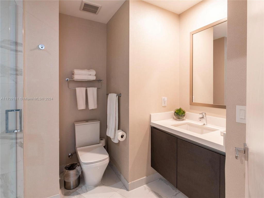 Real estate property located at 851 1st Ave #1212, Miami-dade, Paramount Miami Worldcent, Miami, FL