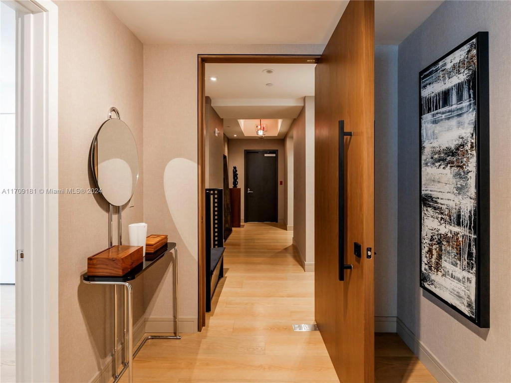 Real estate property located at 851 1st Ave #1212, Miami-dade, Paramount Miami Worldcent, Miami, FL