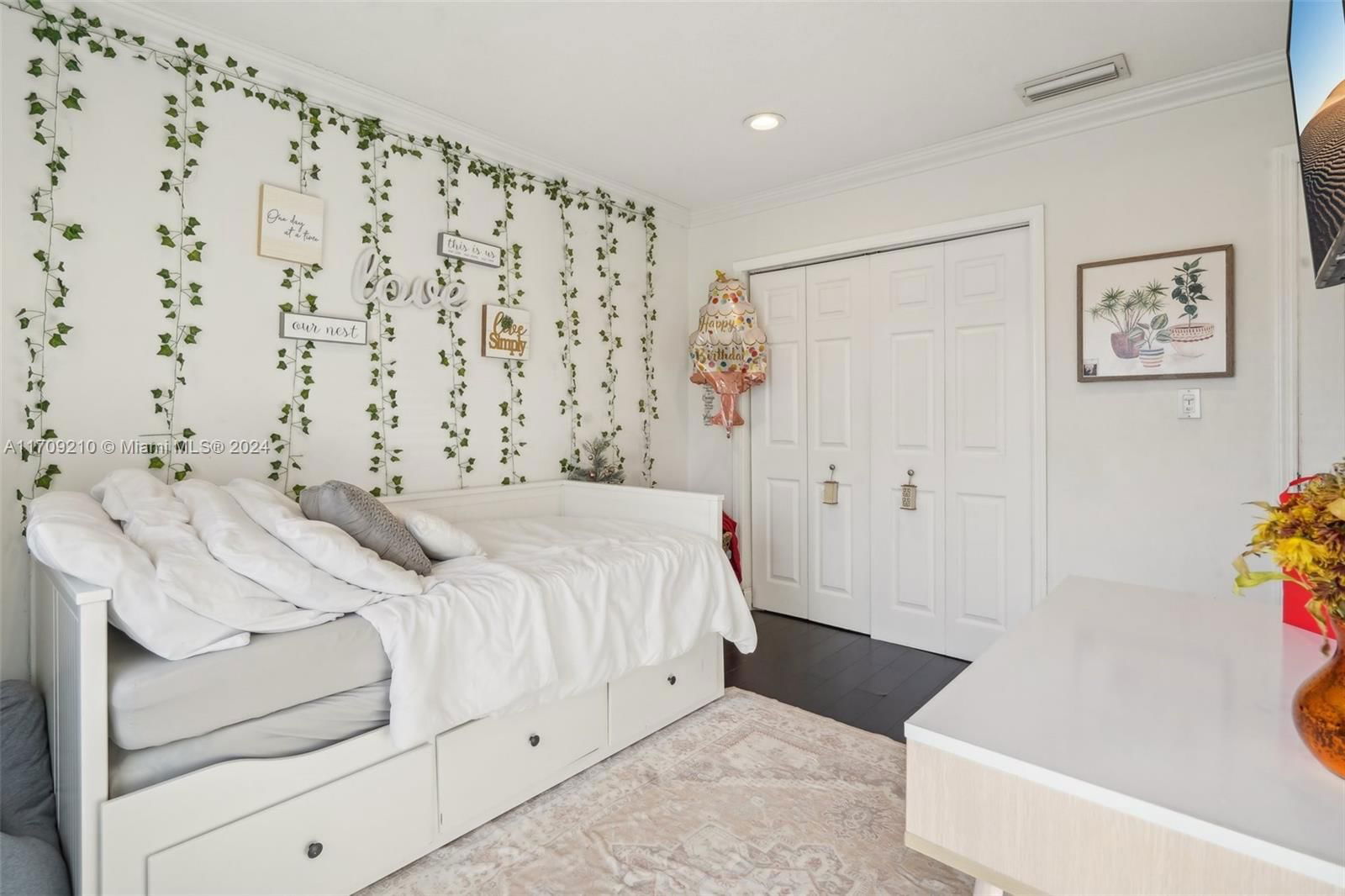 Real estate property located at 9523 82nd St, Broward, Northwood, Tamarac, FL