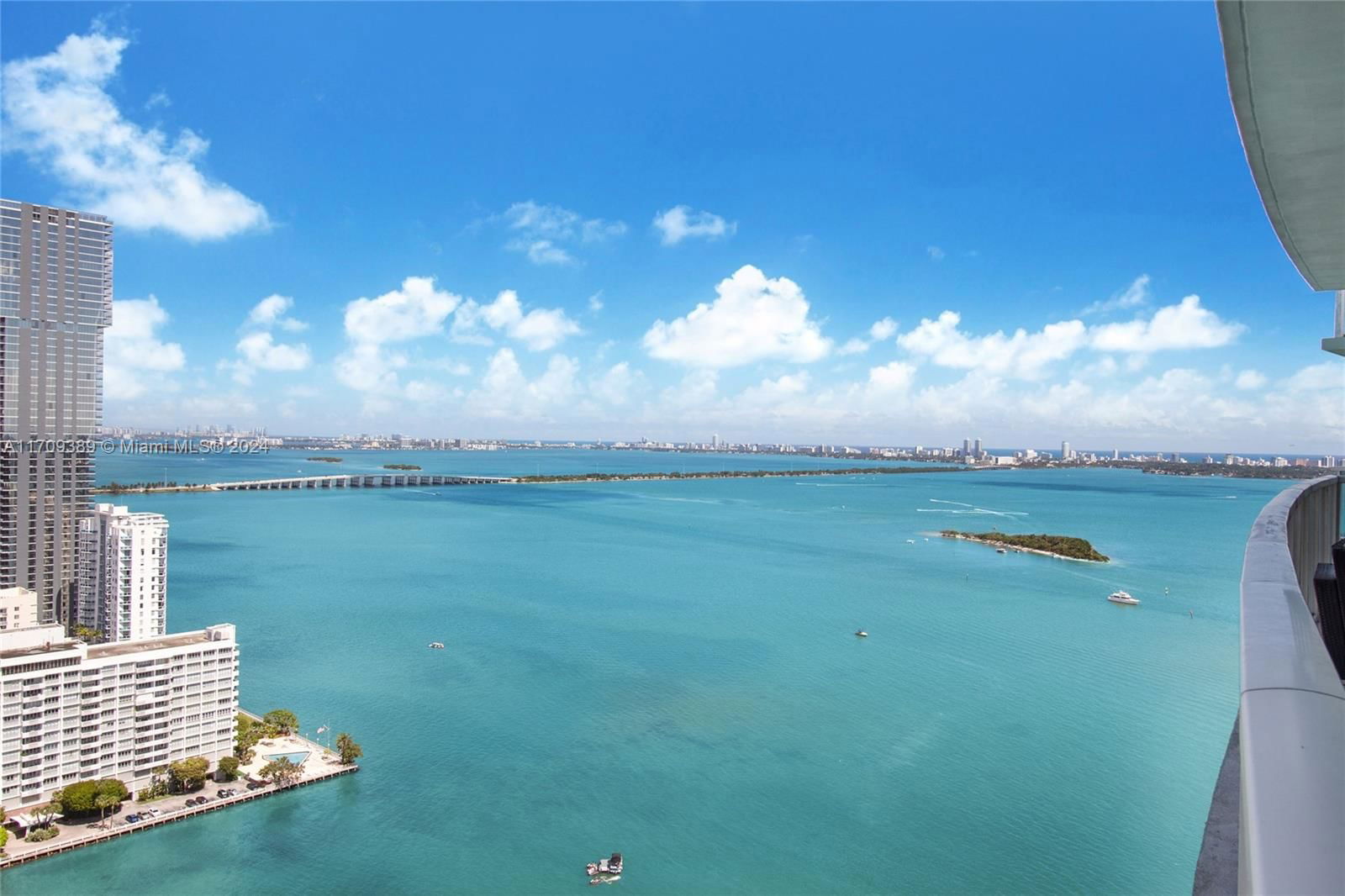 Real estate property located at 1900 Bayshore Dr #2104, Miami-Dade, QUANTUM ON THE BAY CONDO, Miami, FL