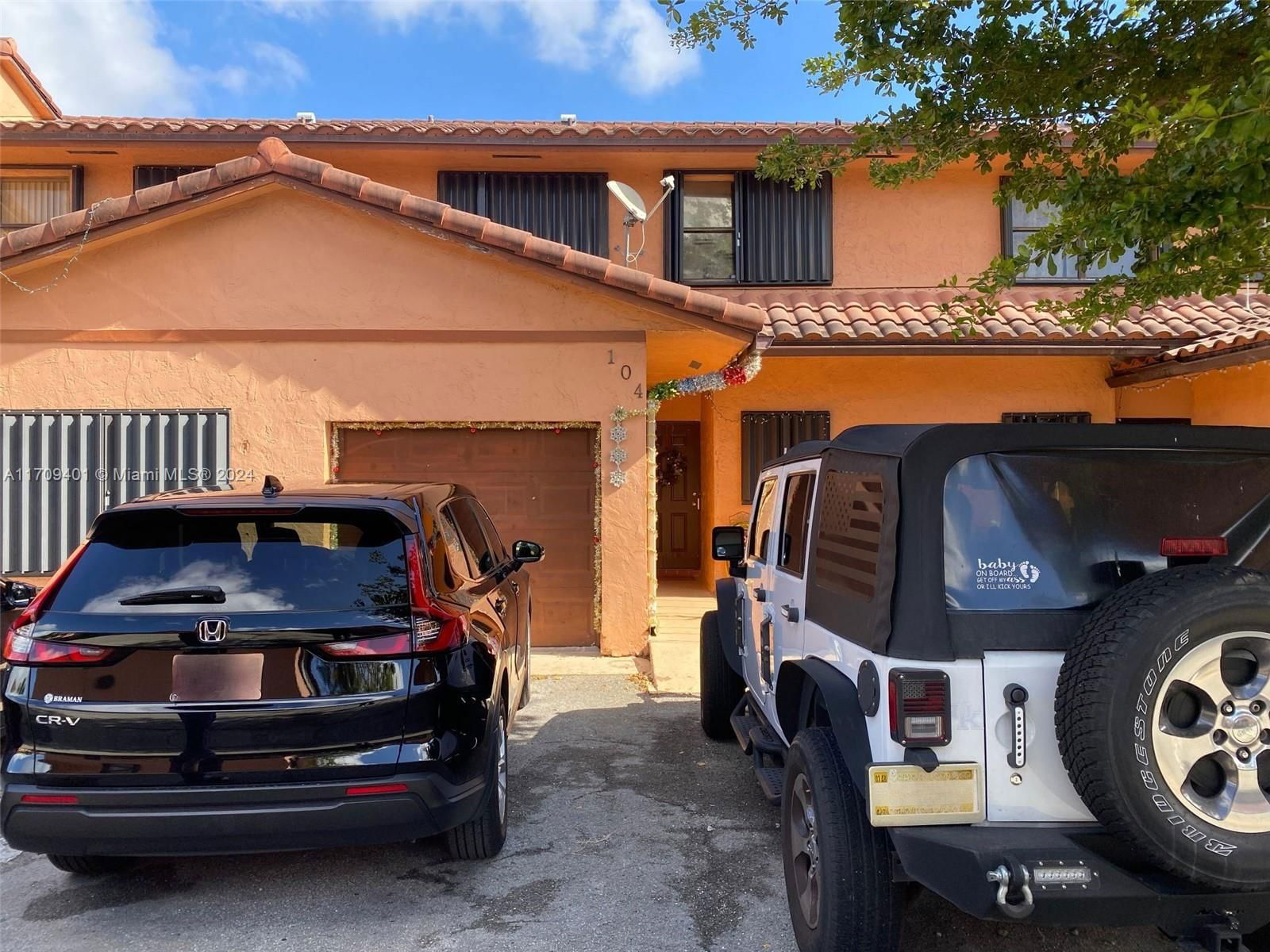 Real estate property located at 6345 27th Ln #104-14, Miami-Dade, LAGO GRANDE FIVE-A CONDO, Hialeah, FL