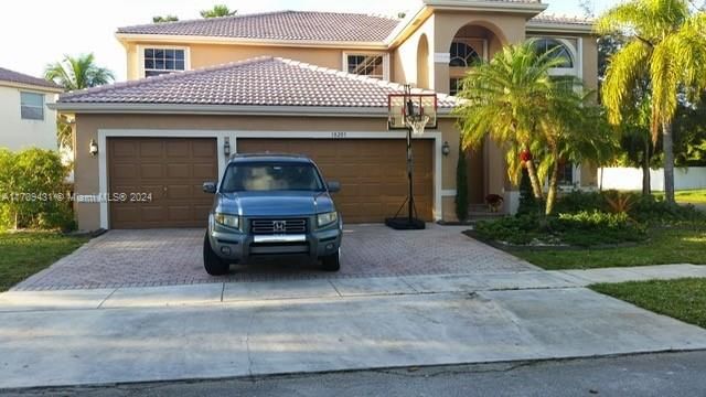 Real estate property located at 18205 26th Ct, Broward, SILVER LAKES PHASE III PA, Miramar, FL