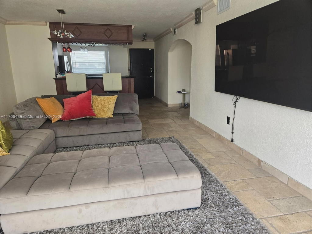 Real estate property located at 4000 169th St #401, Miami-dade, Eden Point South Condo, North Miami Beach, FL
