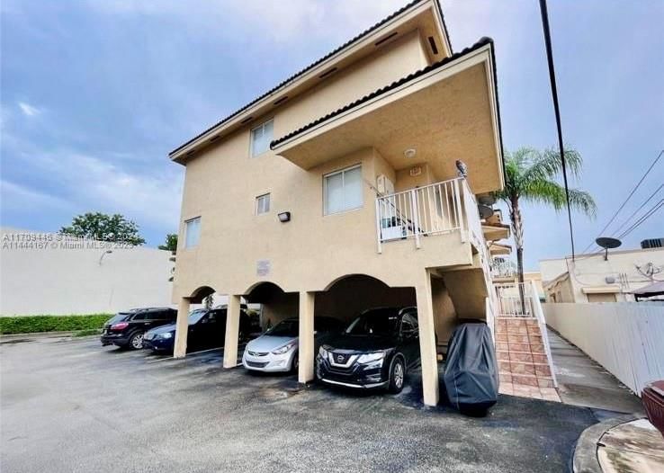 Real estate property located at 9 4th St #207, Miami-Dade, CENTRO CONDO, Hialeah, FL