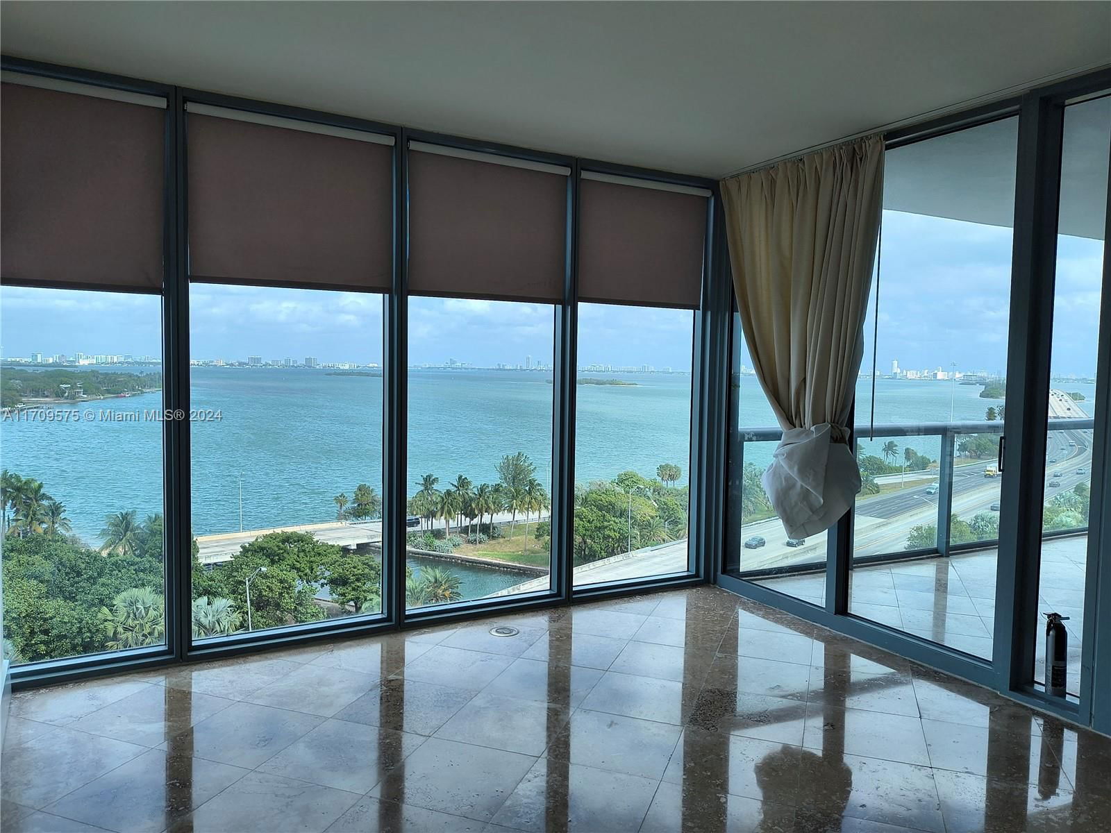 Real estate property located at 601 36th St #1010, Miami-Dade, BLUE CONDO, Miami, FL