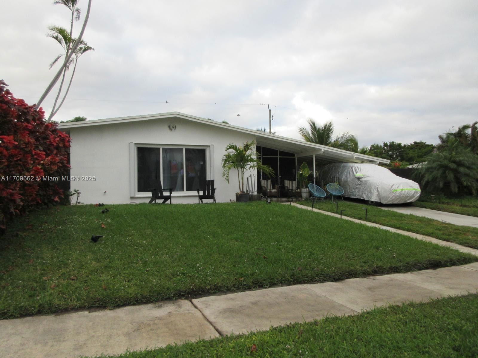 Real estate property located at , Palm Beach, LANTANA HGTS PL 5 IN, Lantana, FL