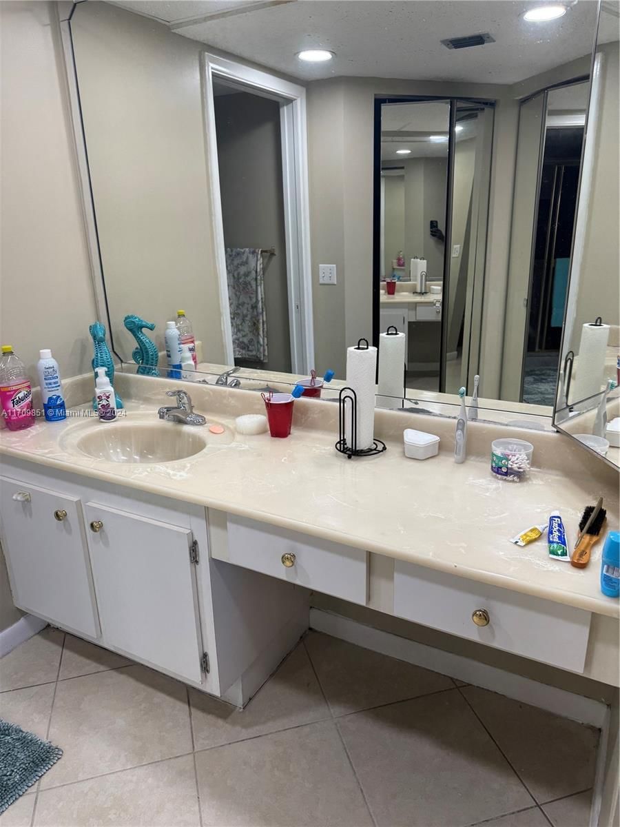 Real estate property located at 12650 6th St #411K, Broward, Buckingham East At Centur, Pembroke Pines, FL