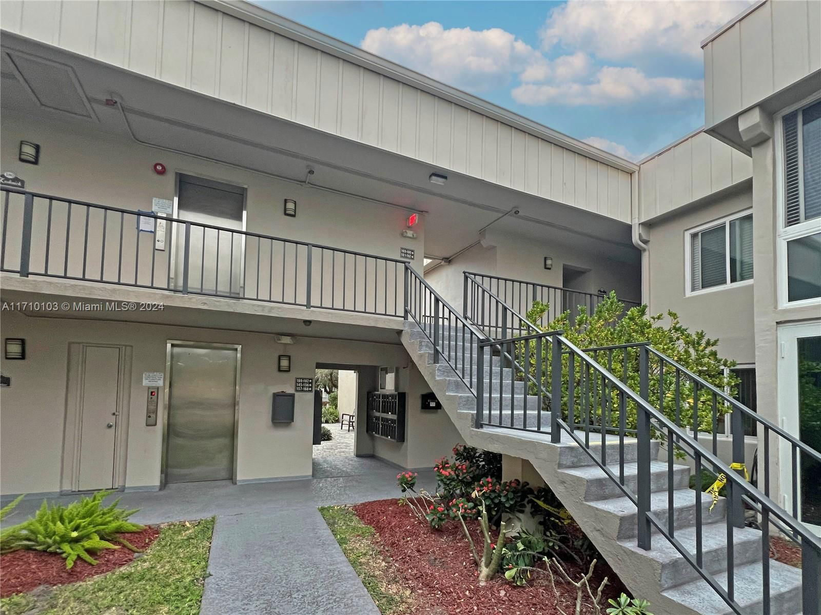 Real estate property located at 183 Capri D #183, Palm Beach, Kings Point Capri Condos, Delray Beach, FL