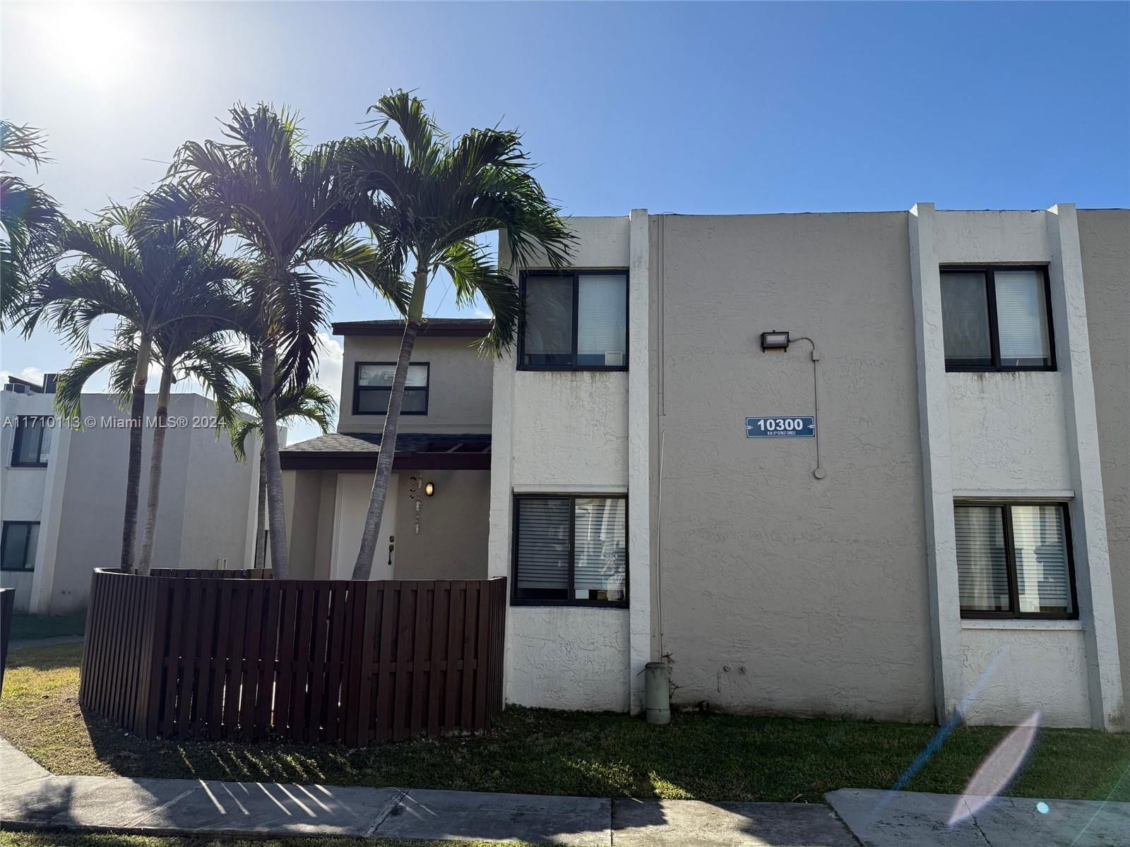 Real estate property located at 10300 9th St Cir #201, Miami-Dade, INDIAN LK VILLAGE PHASE 1, Miami, FL