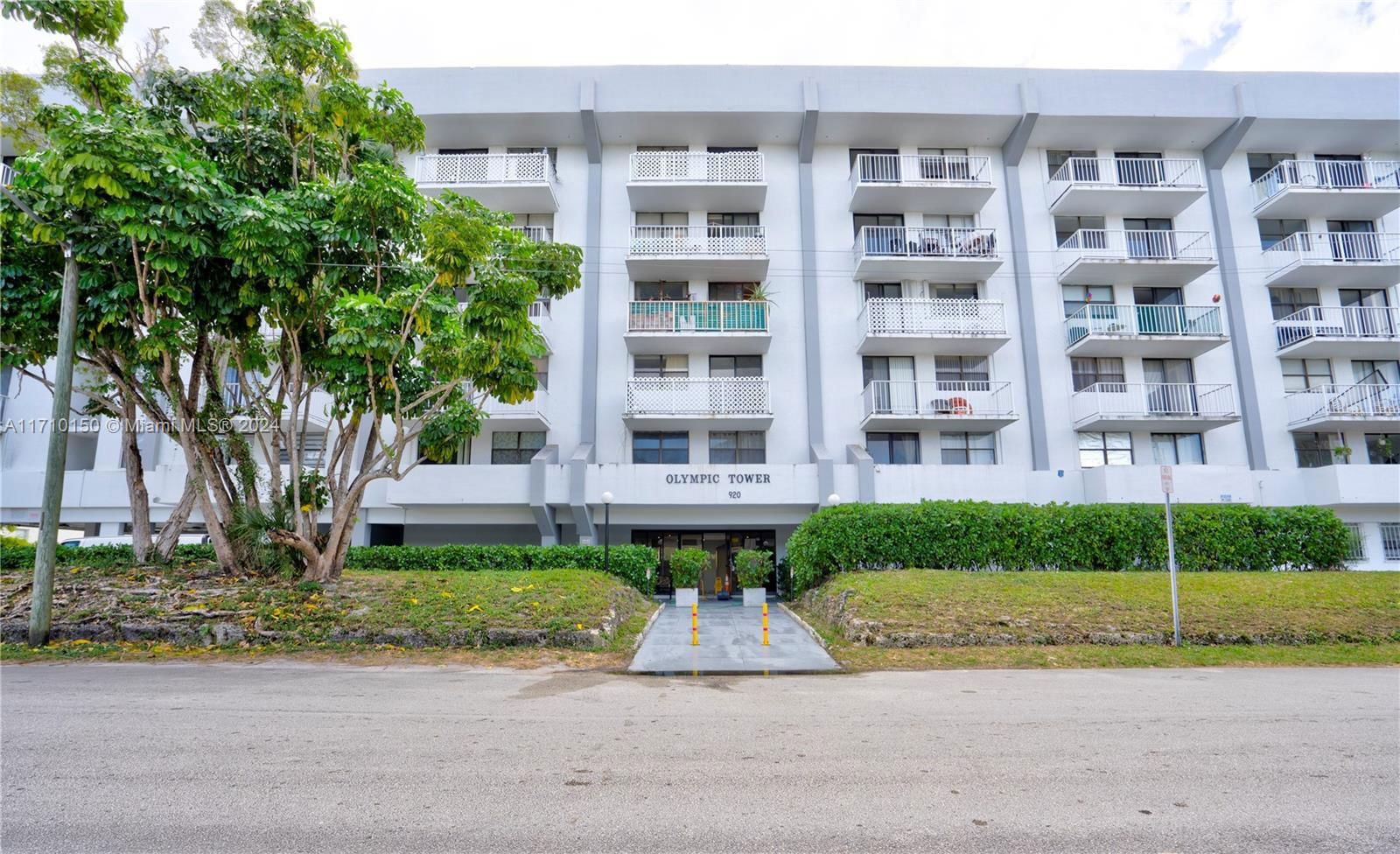 Real estate property located at 920 169th St #517, Miami-Dade, OLYMPIC TOWER CONDO, North Miami Beach, FL