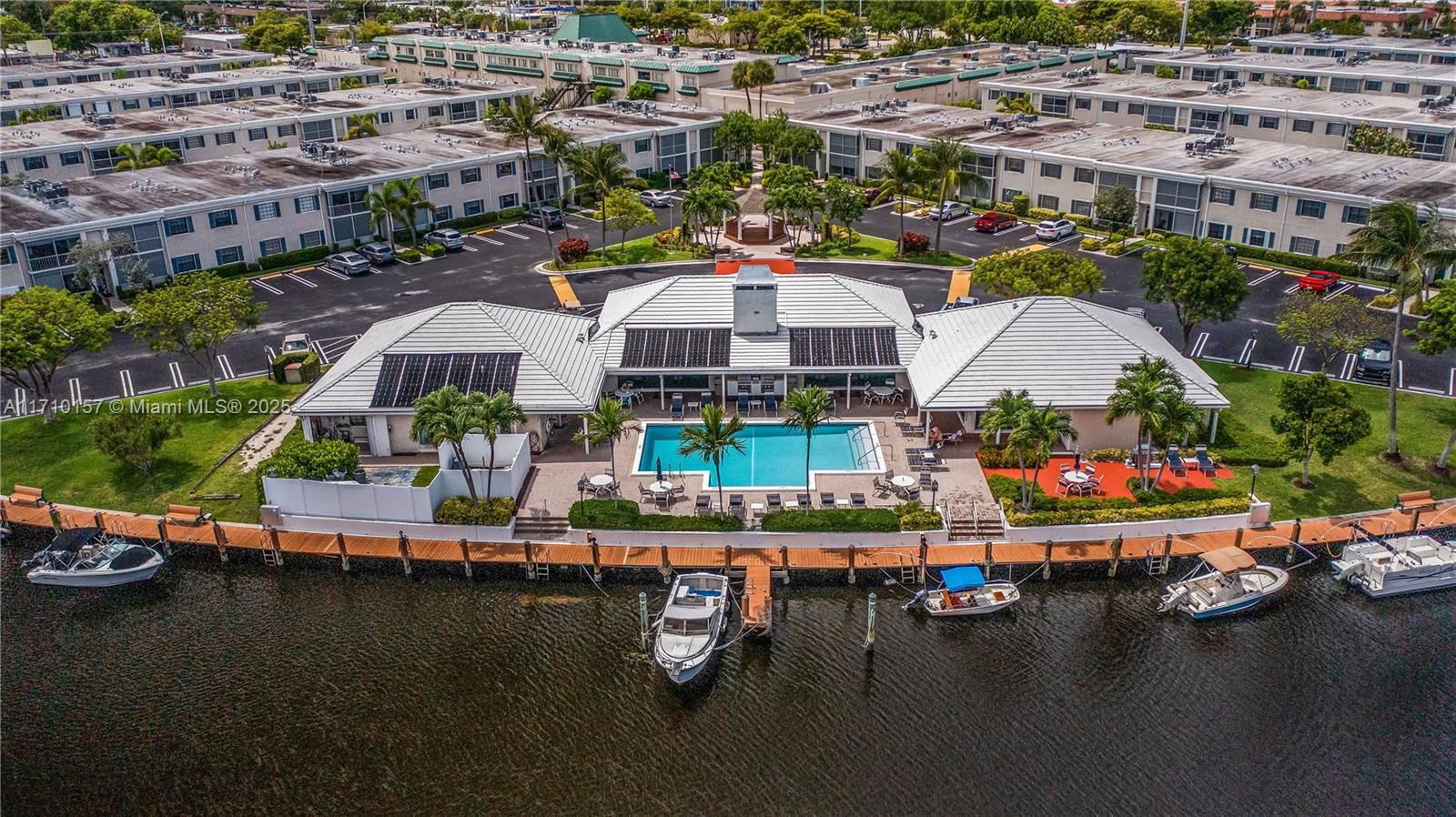 Real estate property located at 130 Cypress Club Dr #336, Broward, Cypress Club Condo, Pompano Beach, FL