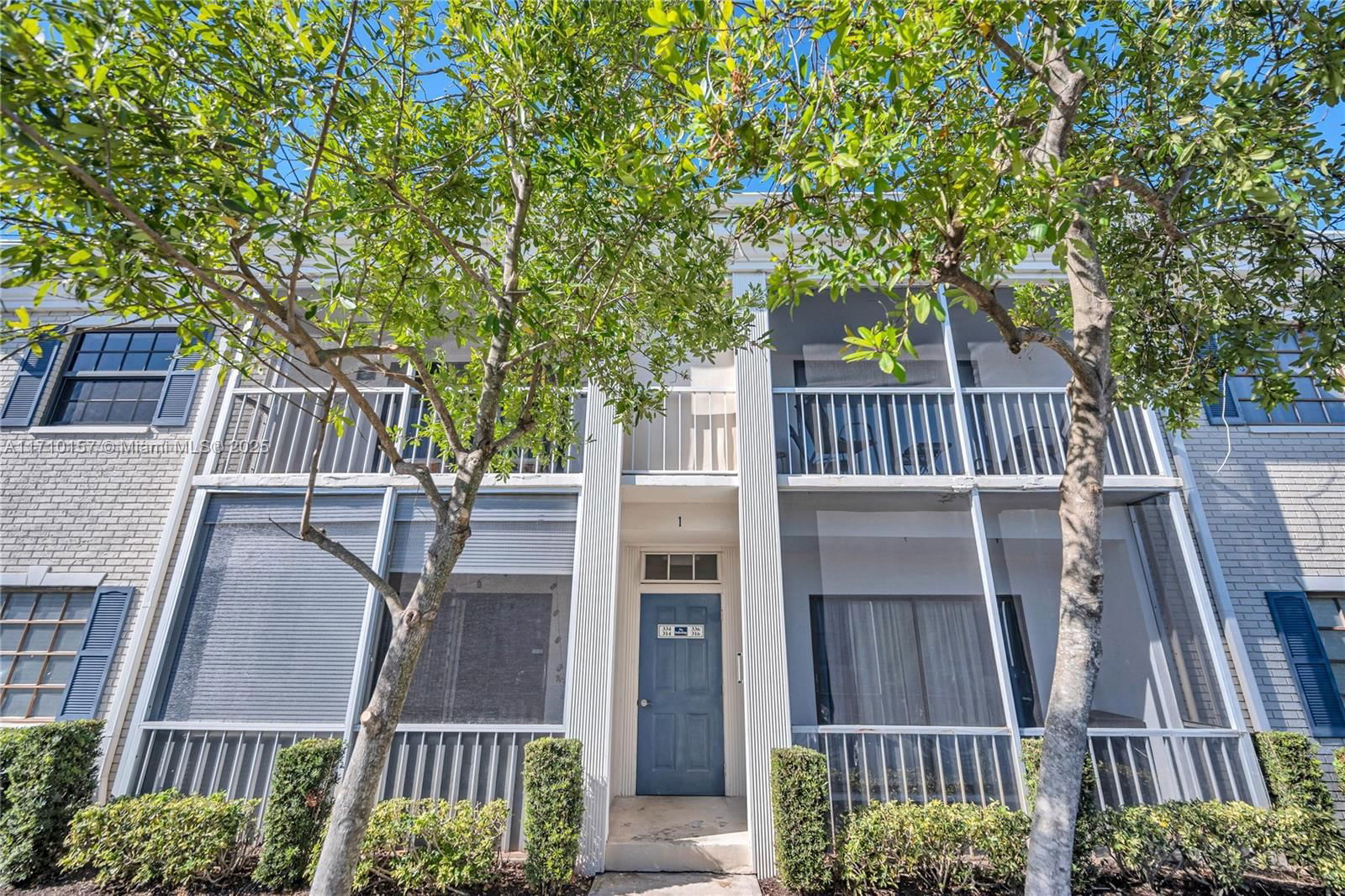 Real estate property located at 130 Cypress Club Dr #336, Broward, Cypress Club Condo, Pompano Beach, FL