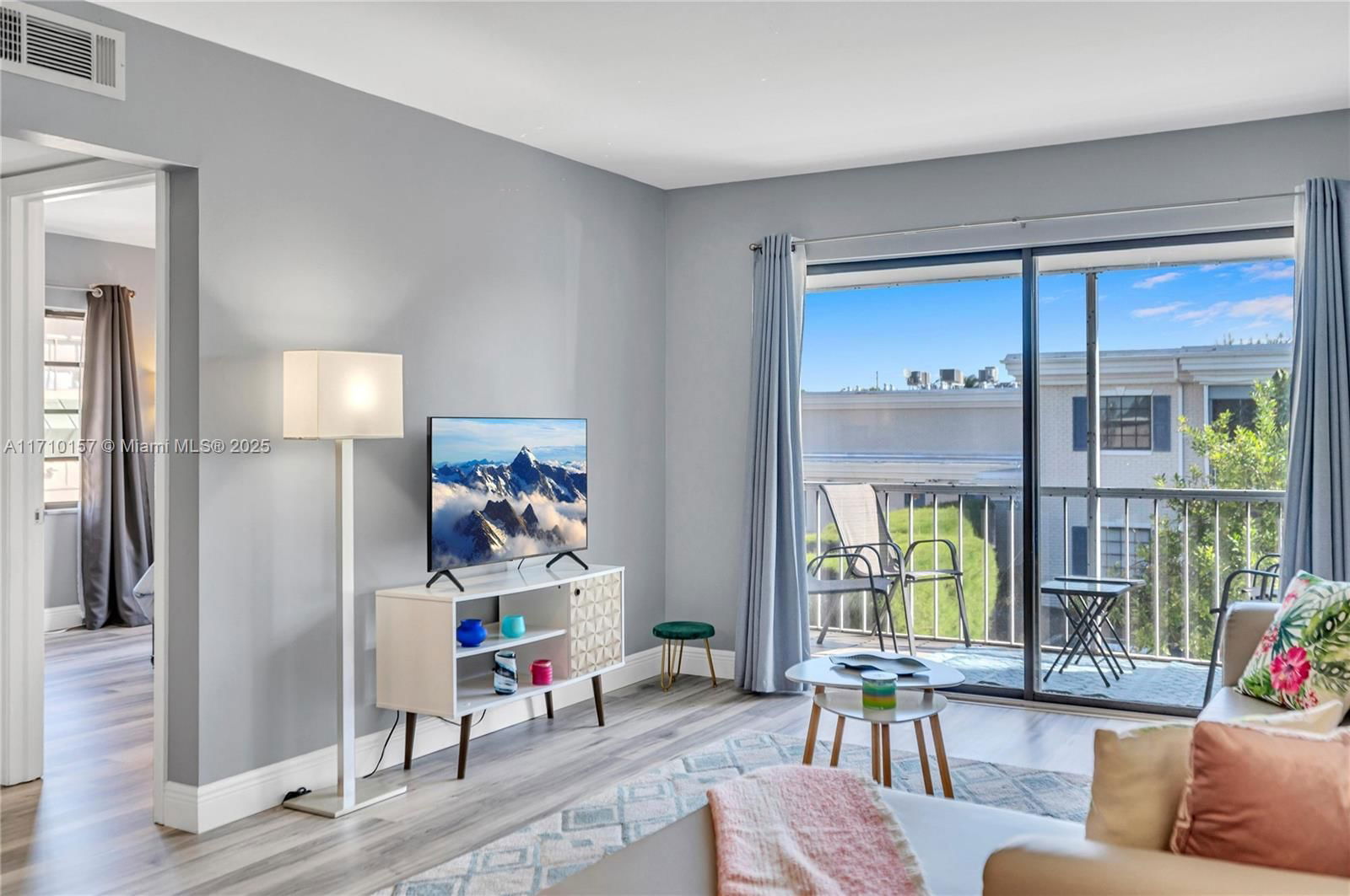Real estate property located at 130 Cypress Club Dr #336, Broward, Cypress Club Condo, Pompano Beach, FL