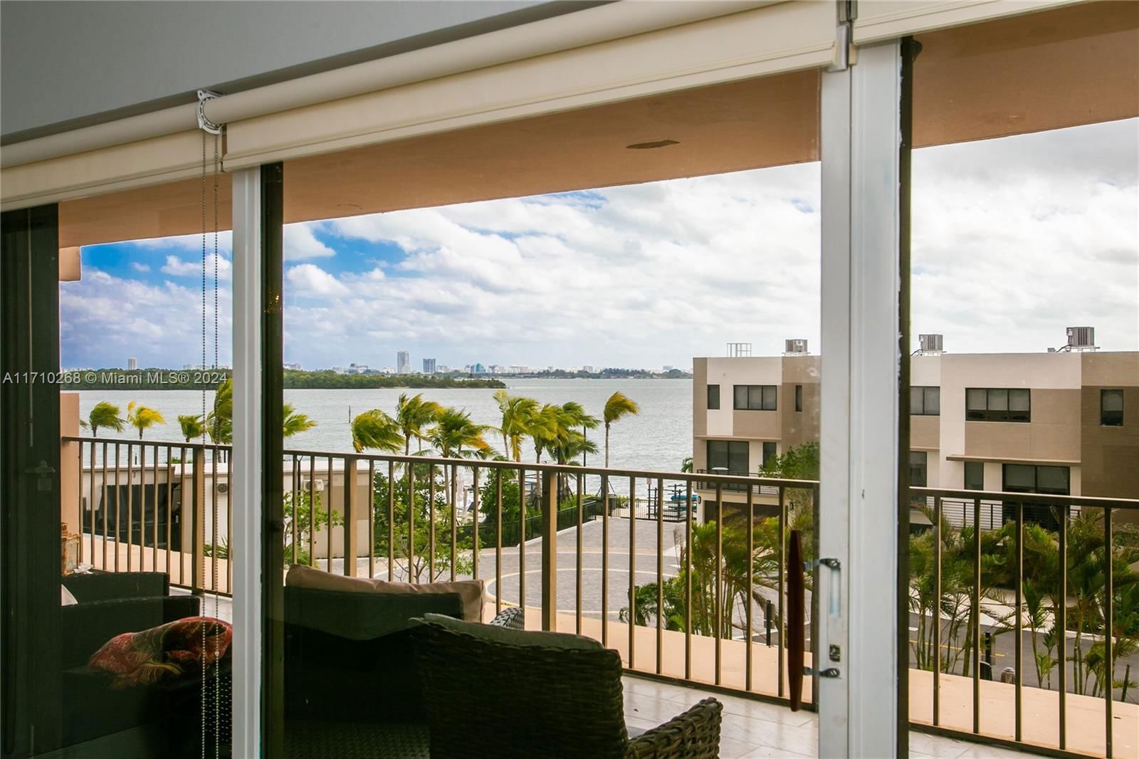 Real estate property located at 1800 114th St #406, Miami-Dade, CRICKET CLUB CONDO, Miami, FL