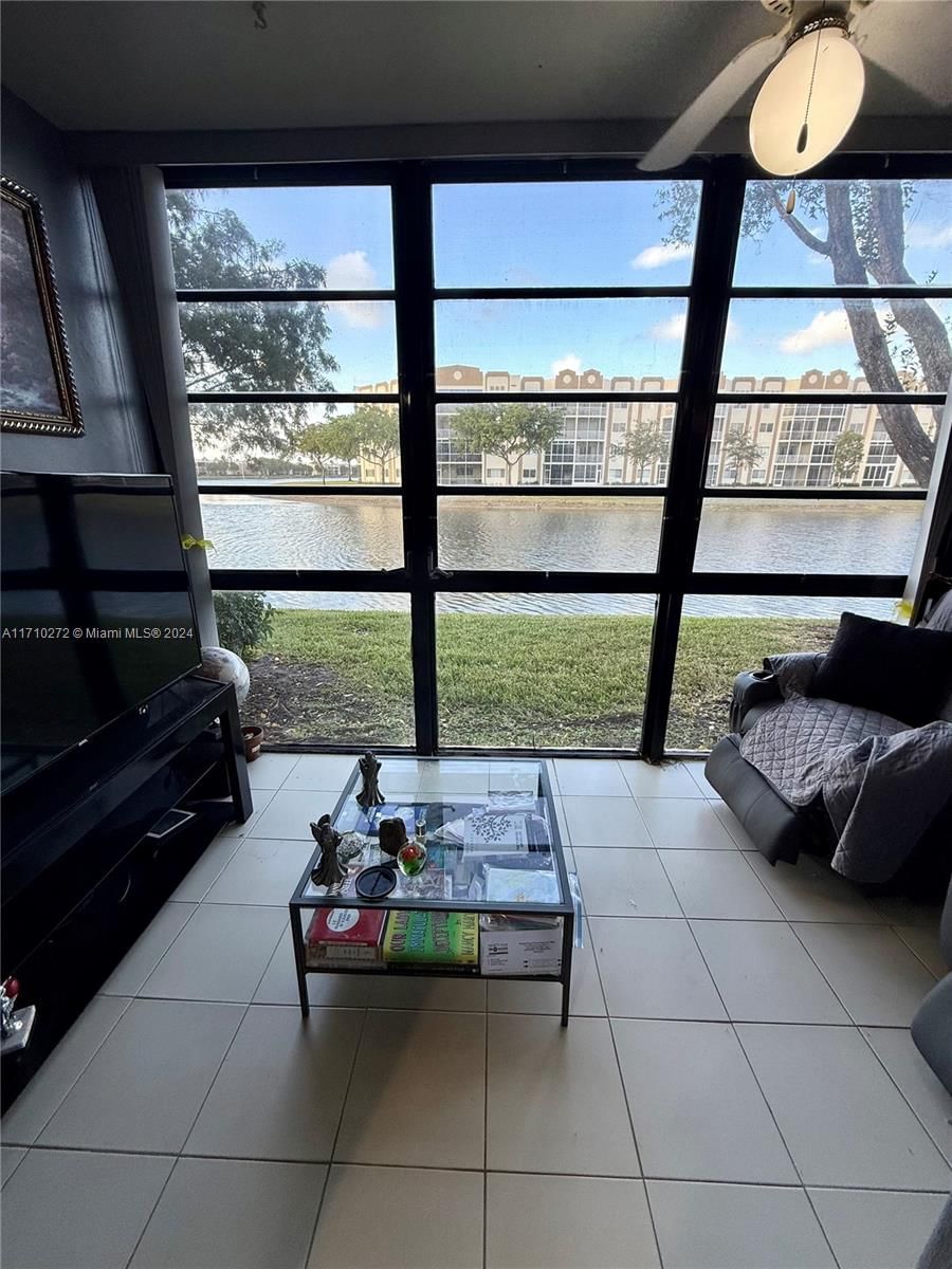 Real estate property located at 7316 Ashmont Cir #104, Broward, ASHMONT CONDOMINIUM, Tamarac, FL