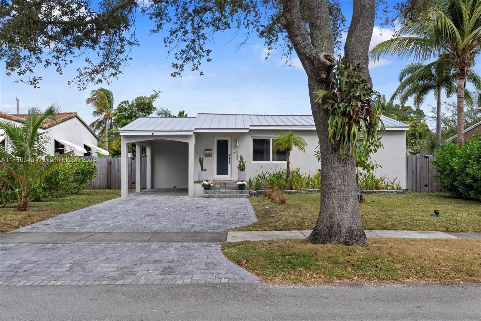 Real estate property located at 1523 Plunkett St, Broward, SUNSET TRAILS NO 3, Hollywood, FL