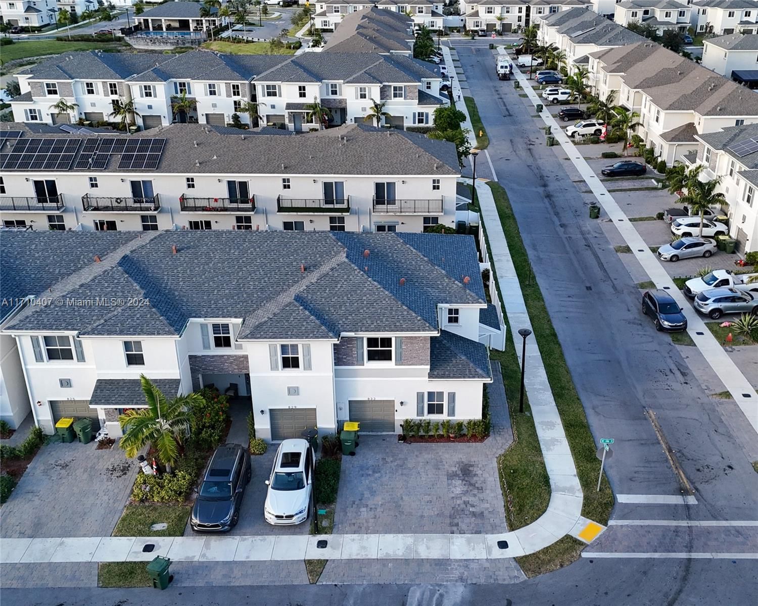 Real estate property located at 833 19th St, Miami-Dade, CEDAR AT KEYS GATE, Homestead, FL