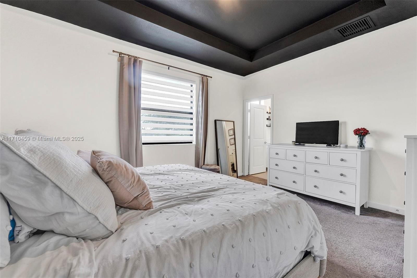 Real estate property located at 10017 228th Ter, Miami-dade, Enclave South Phase 2, Miami, FL