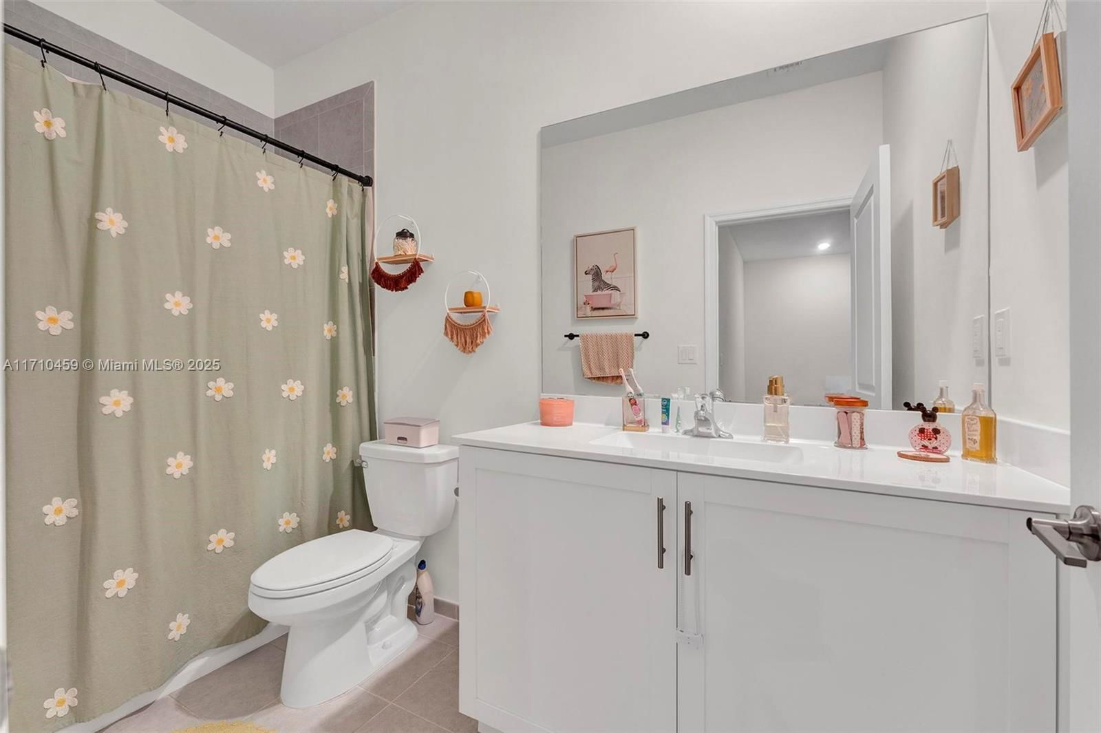 Real estate property located at 10017 228th Ter, Miami-dade, Enclave South Phase 2, Miami, FL
