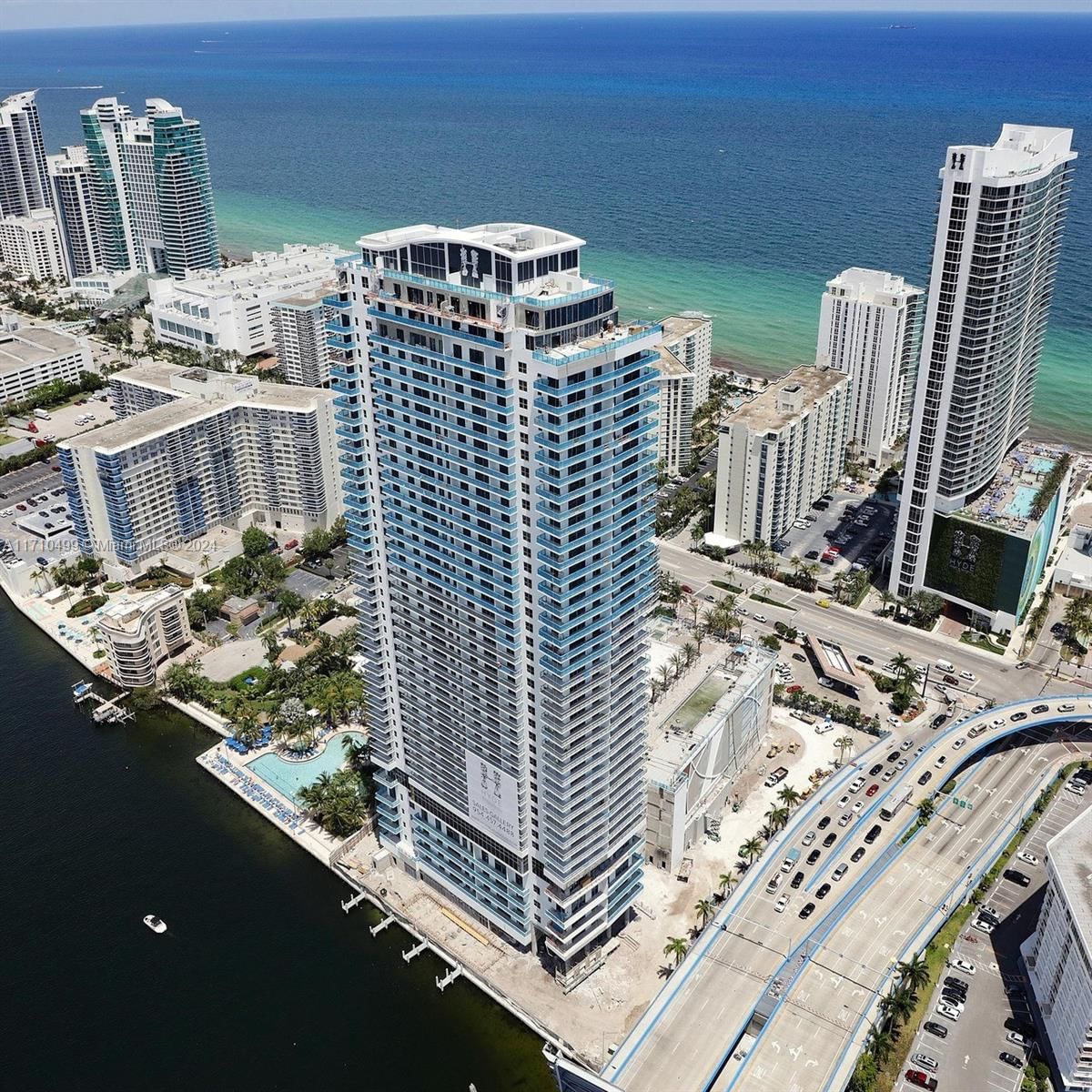 Real estate property located at 4010 Ocean Dr R2307, Broward, 4010 SOUTH OCEAN CONDO, Hollywood, FL