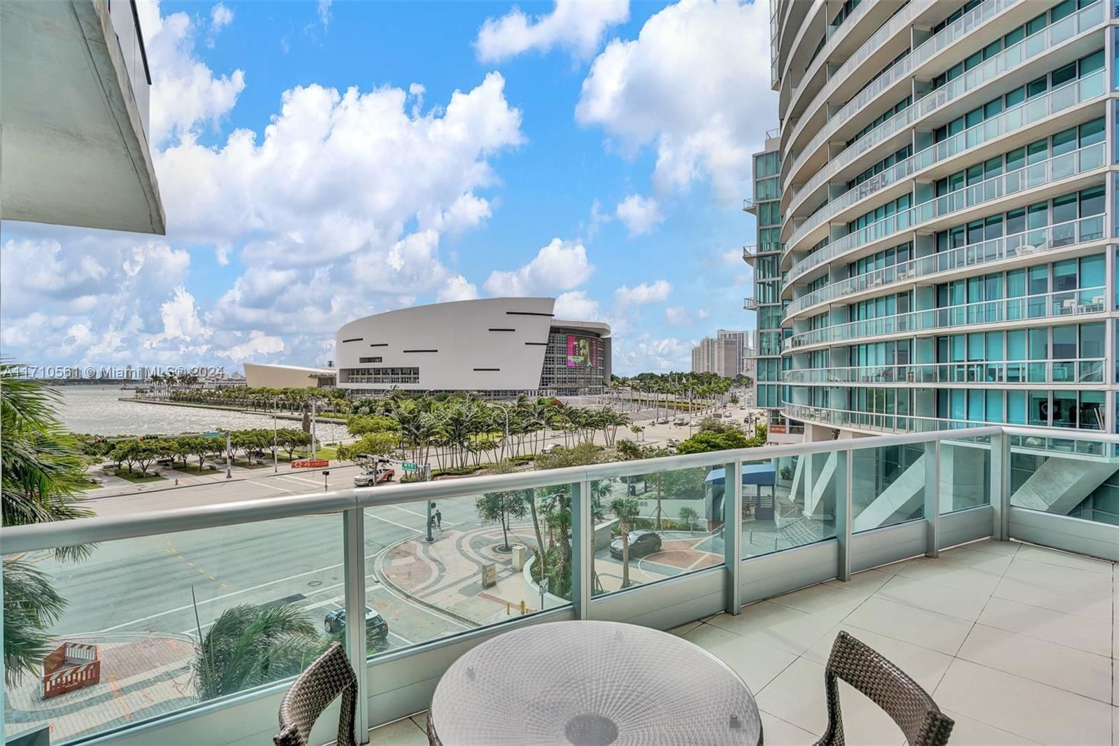 Real estate property located at 900 Biscayne Blvd #501, Miami-Dade, 900 BISCAYNE BAY CONDO, Miami, FL