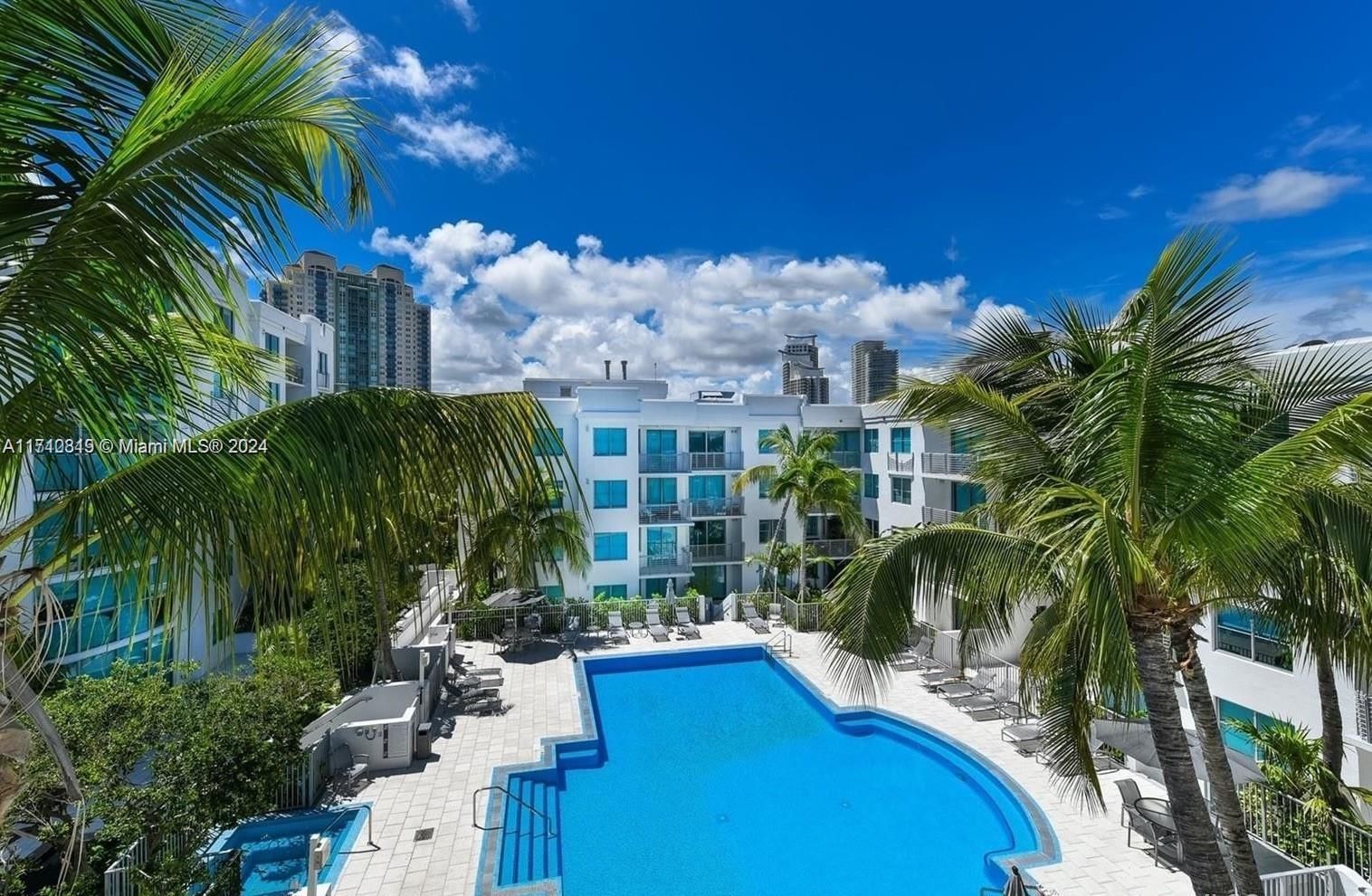 Real estate property located at 110 Washington Ave #1714, Miami-dade, The Cosmopolitan Residence, Miami Beach, FL