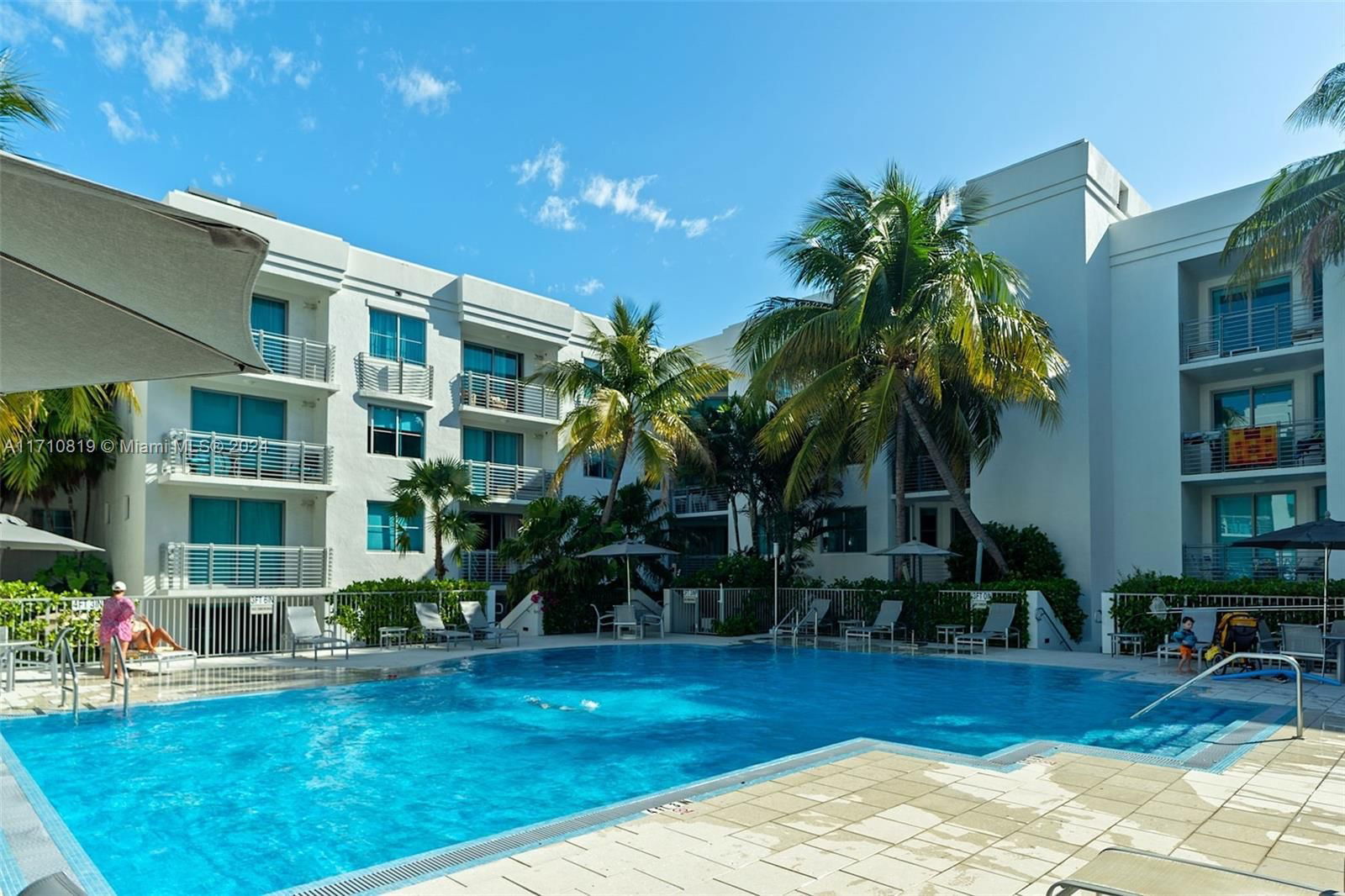 Real estate property located at 110 Washington Ave #1714, Miami-dade, The Cosmopolitan Residence, Miami Beach, FL