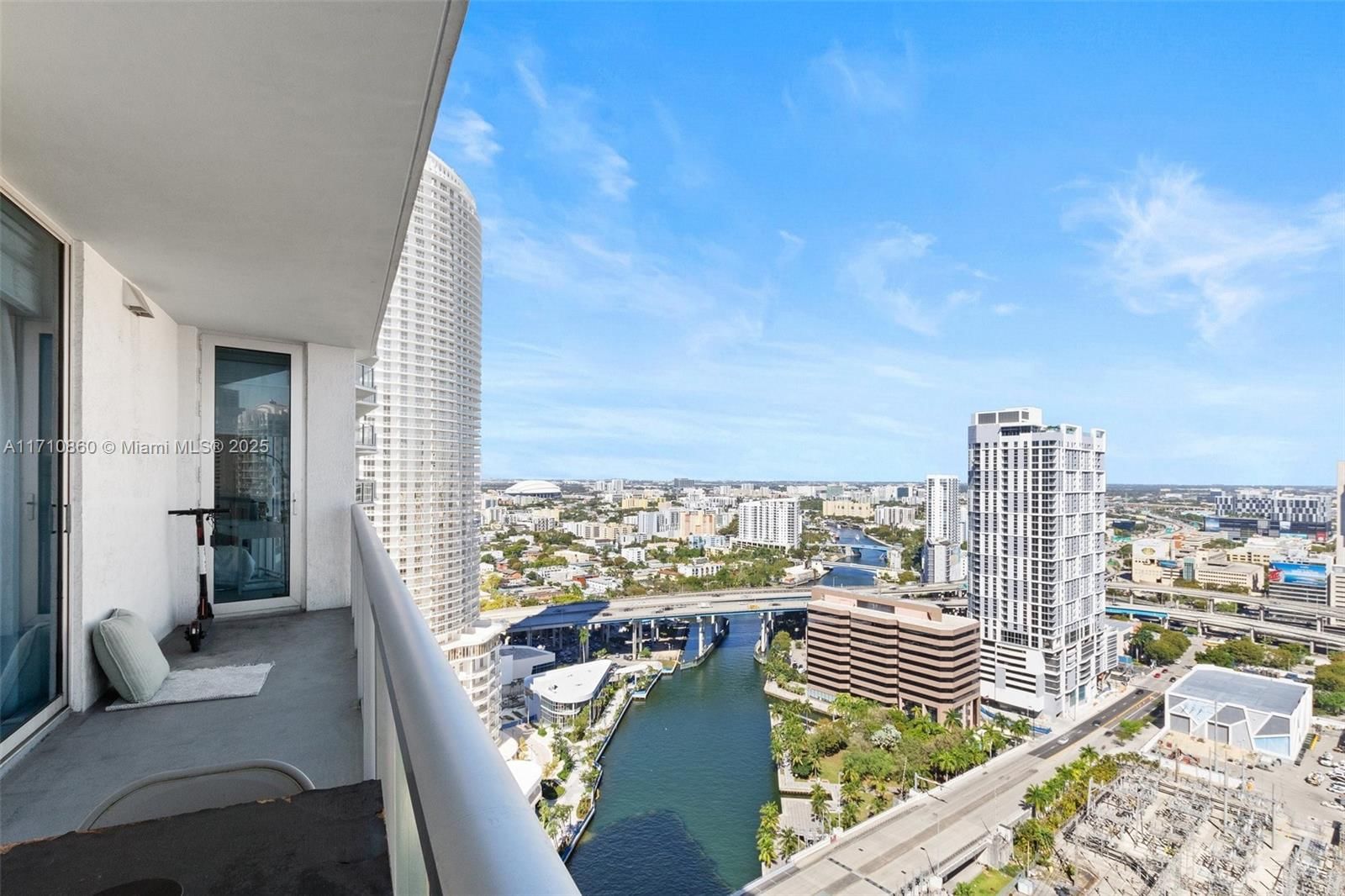 Real estate property located at 185 7th St #3111, Miami-dade, Latitude On The River Con, Miami, FL