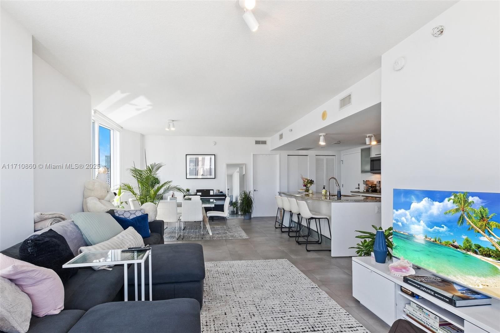 Real estate property located at 185 7th St #3111, Miami-dade, Latitude On The River Con, Miami, FL