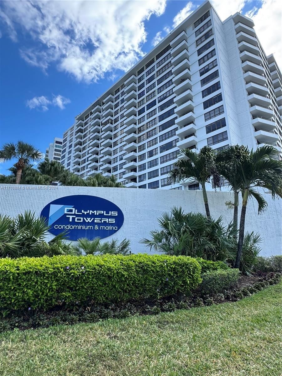 Real estate property located at 600 Three Islands Blvd #901, Broward, OLYMPUS CONDO PHASE, Hallandale Beach, FL