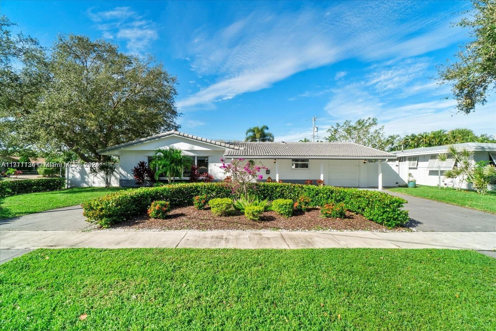 Real estate property located at 6201 22nd Ave, Broward, IMPERIAL POINT 1 SEC, Fort Lauderdale, FL