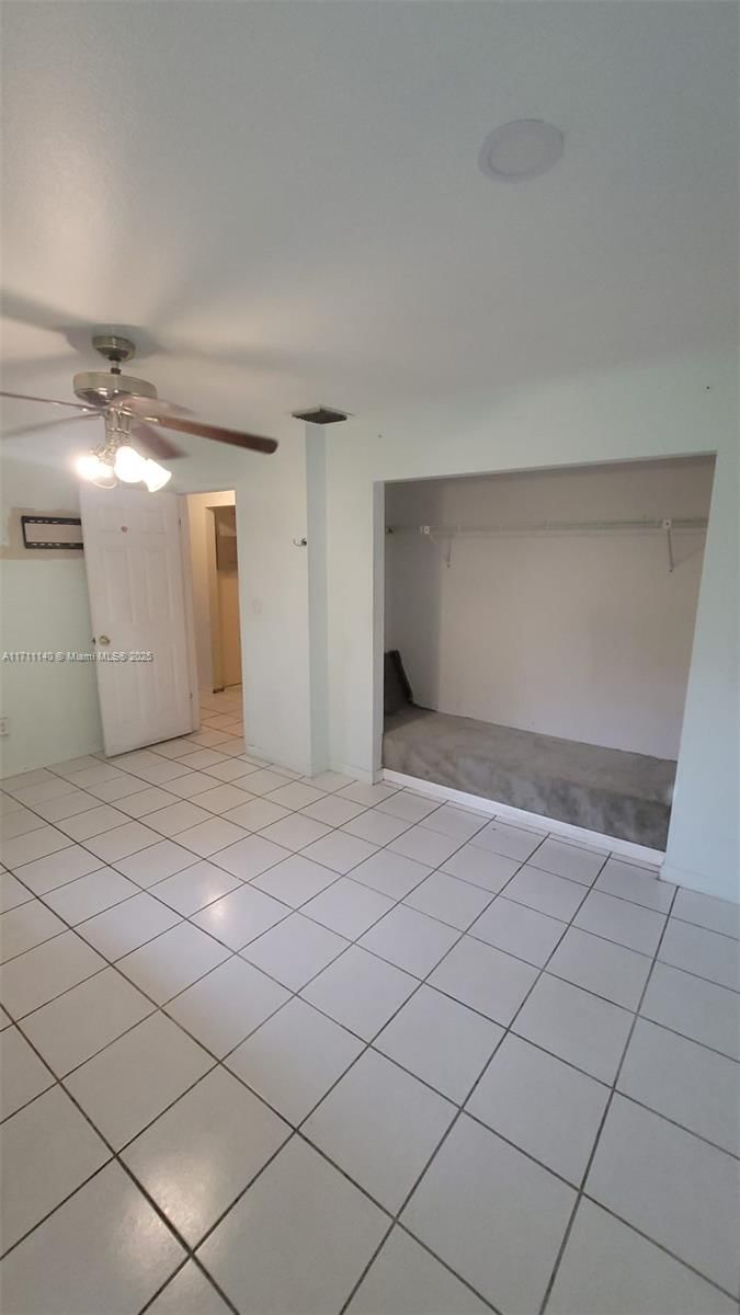 Real estate property located at 19900 87th Ave, Miami-dade, Cutler Ridge Pines, Cutler Bay, FL