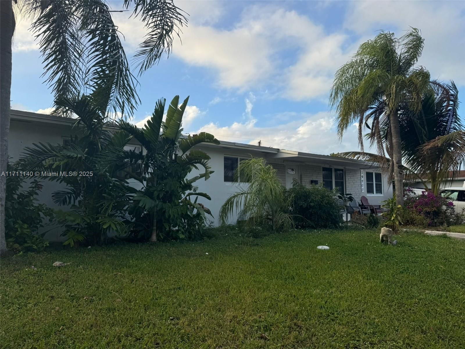 Real estate property located at 19900 87th Ave, Miami-dade, Cutler Ridge Pines, Cutler Bay, FL